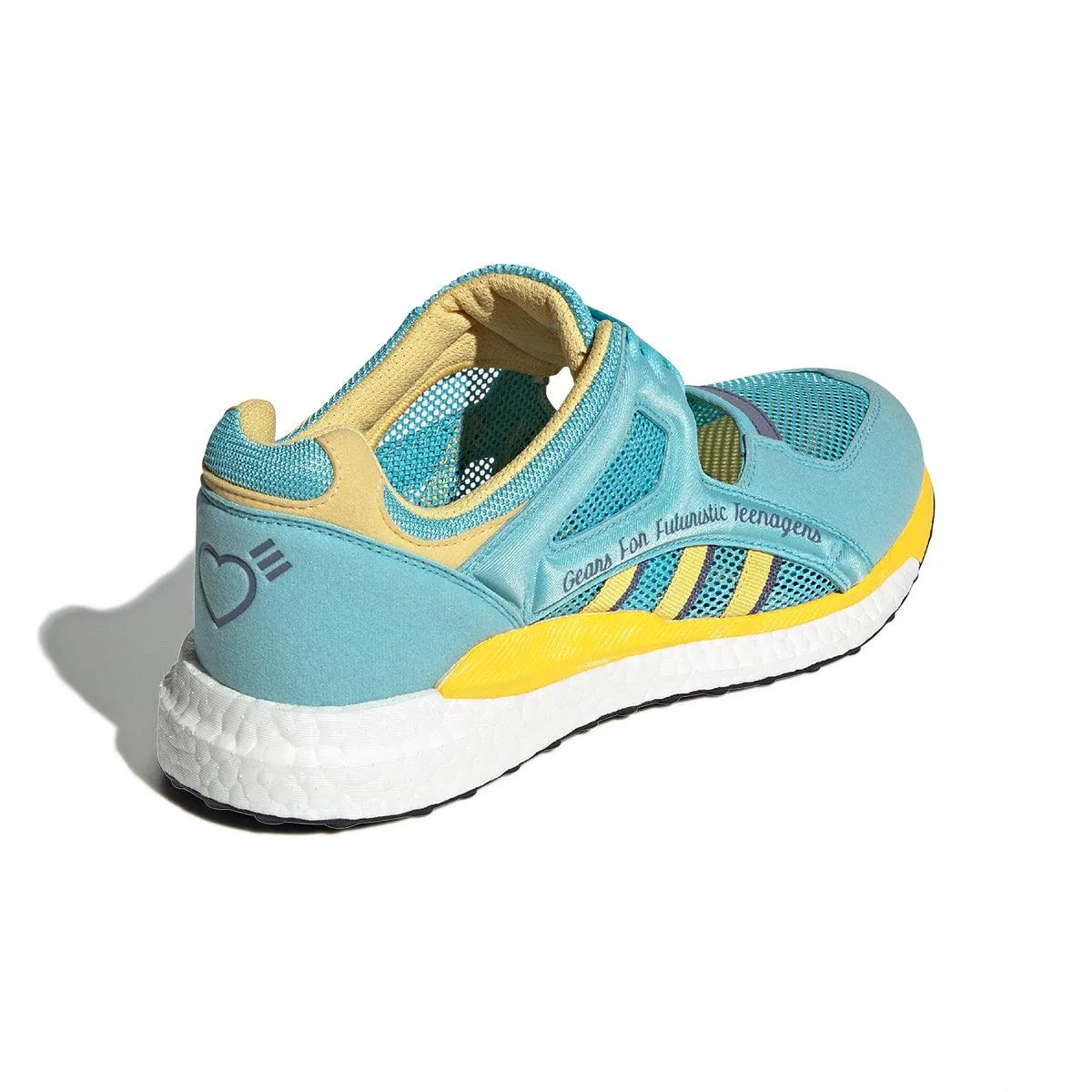 Dynamic silhouette   Human Made EQT Racing