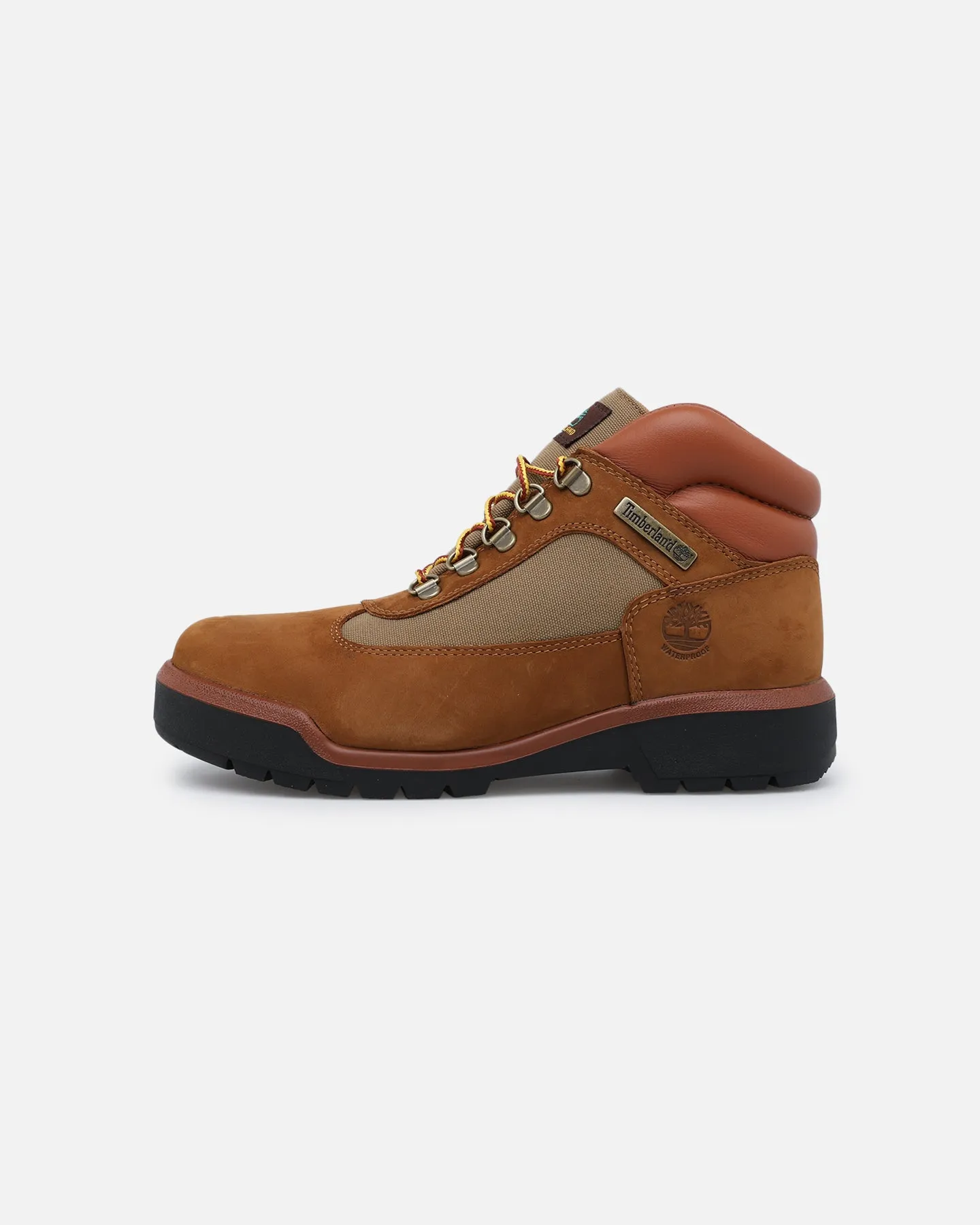 Timberland Field Boot F/L Medium Brown Nubuck material Game Fit