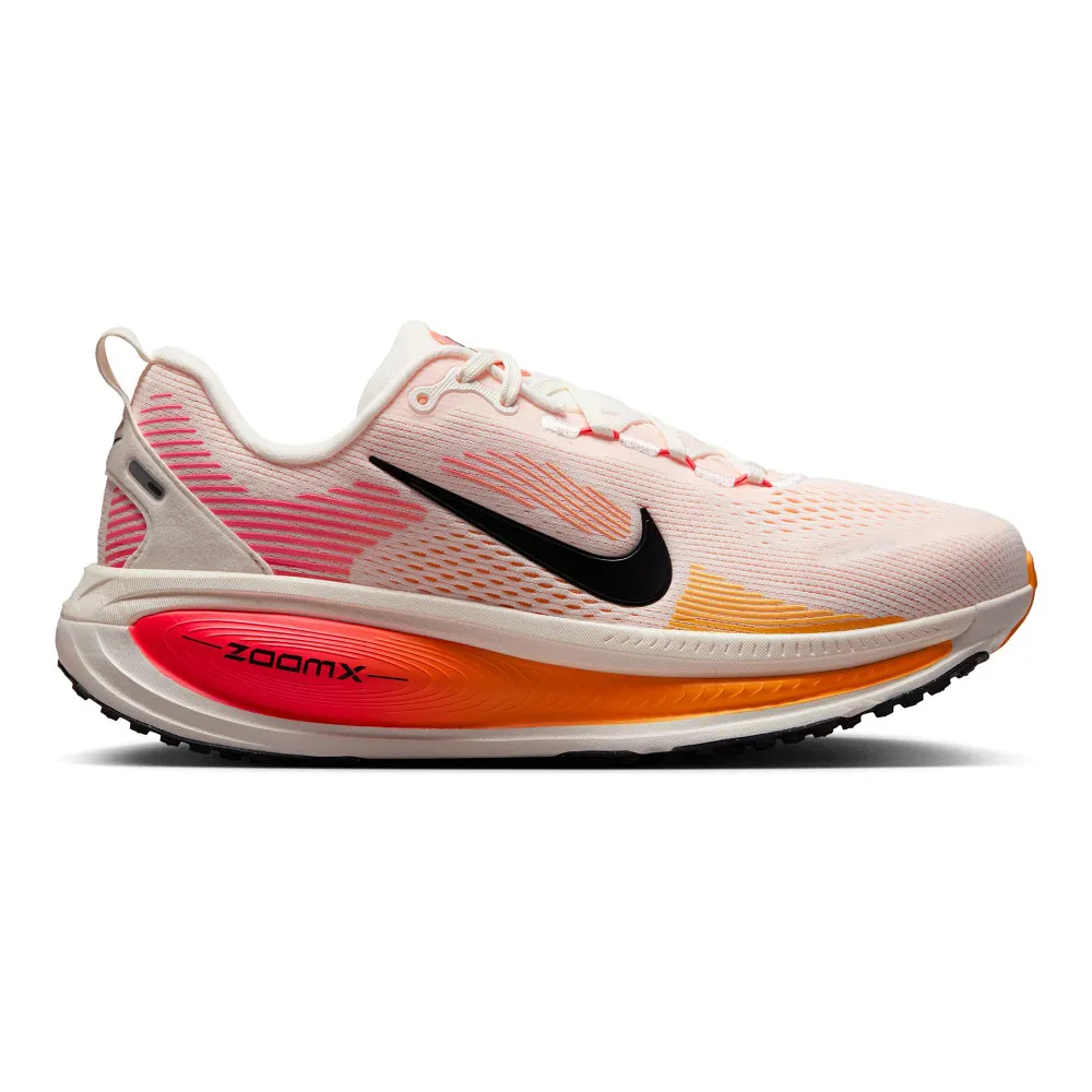 Women's Nike Vomero 18 Flexibility Water Resistant Build