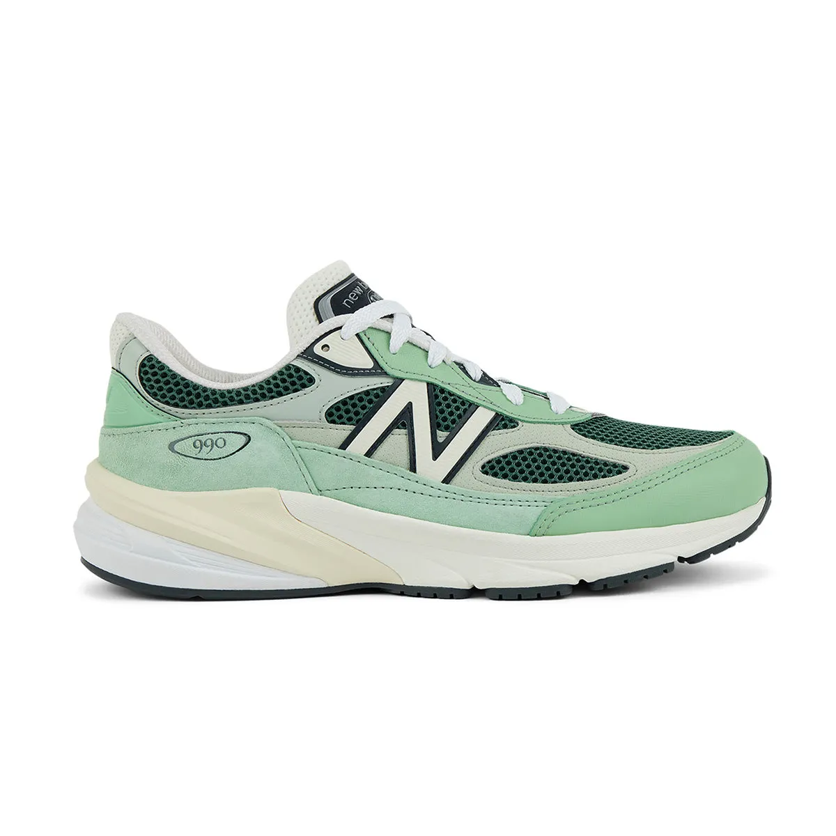 In USA 990v6 'Avocado' Sculpted wear