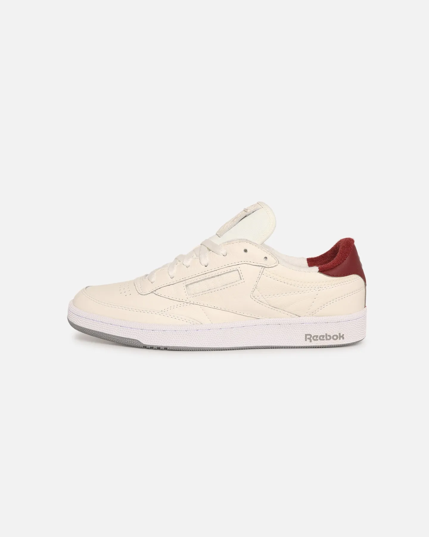 Nordic Tone Mono Style Reebok Club C 85 Vintage White/Burgundy