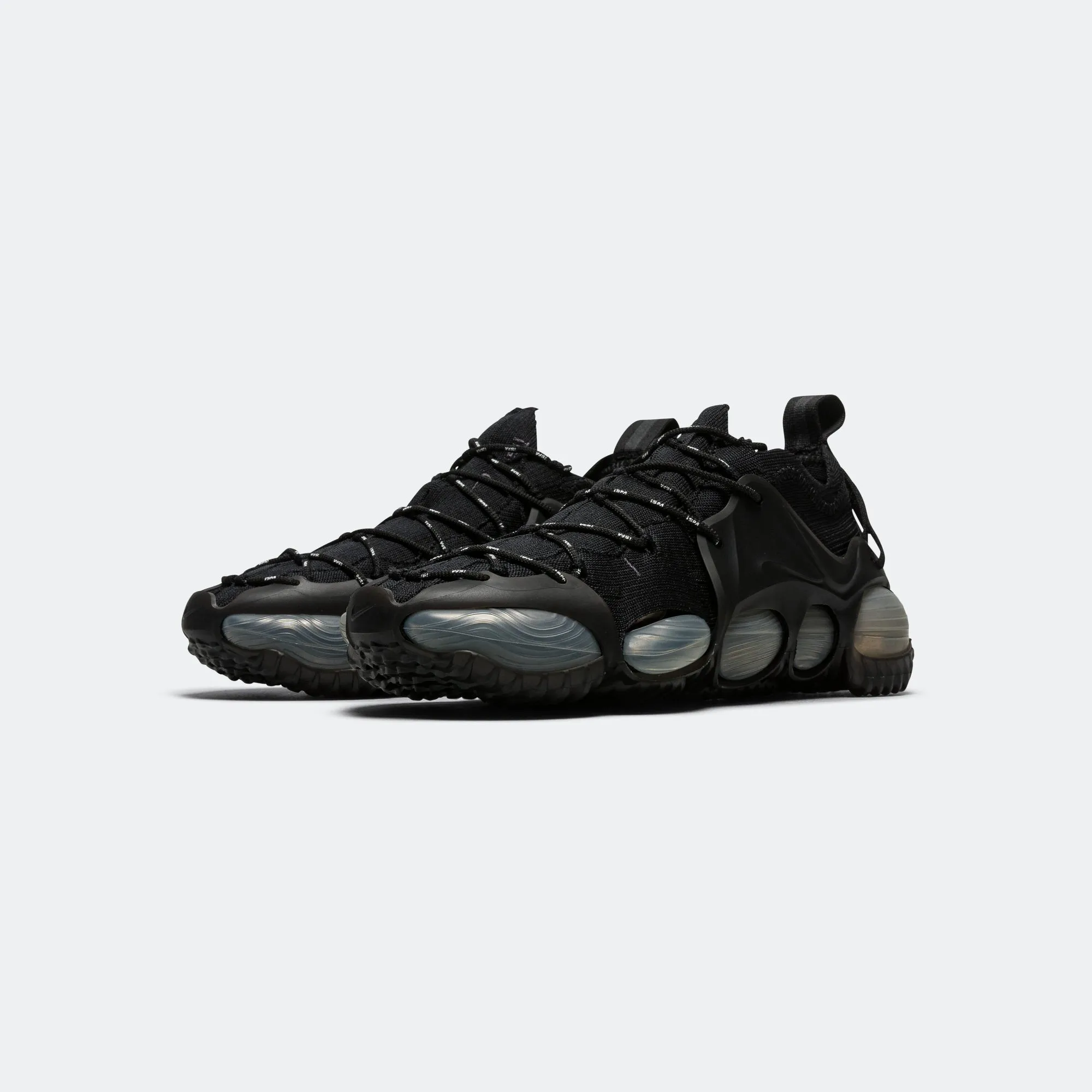 ISPA Link Axis - Black/Anthracite Resilient Pace Classy durability