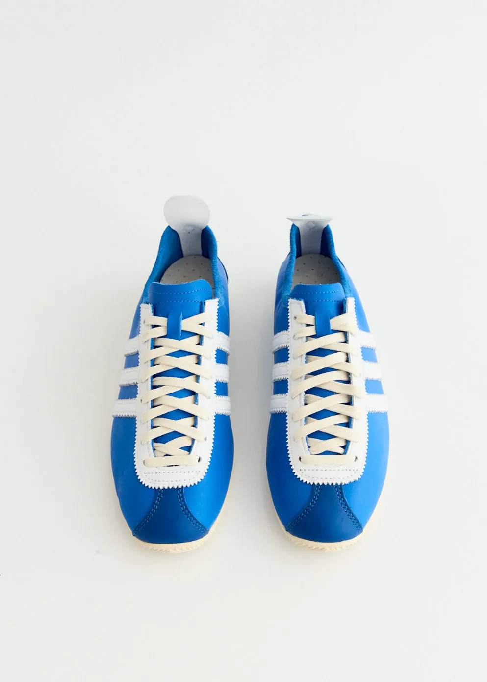 Japan 'Bright Royal' Sneakers Supportive arch mountain climbers