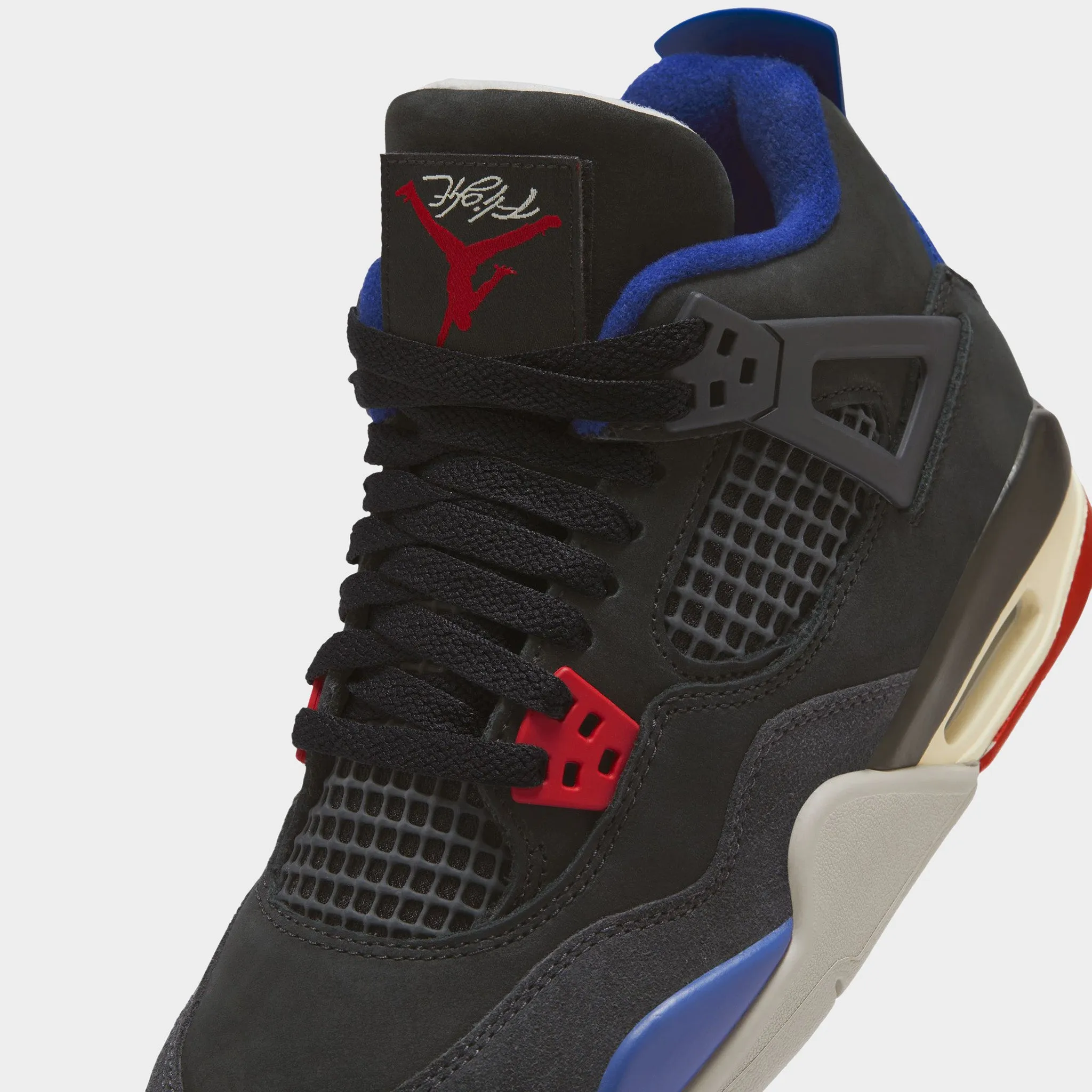 Jordan 4 Retro GS Black / Fire Red - Deep Royal Blue Lifestyle Design Lake Trek