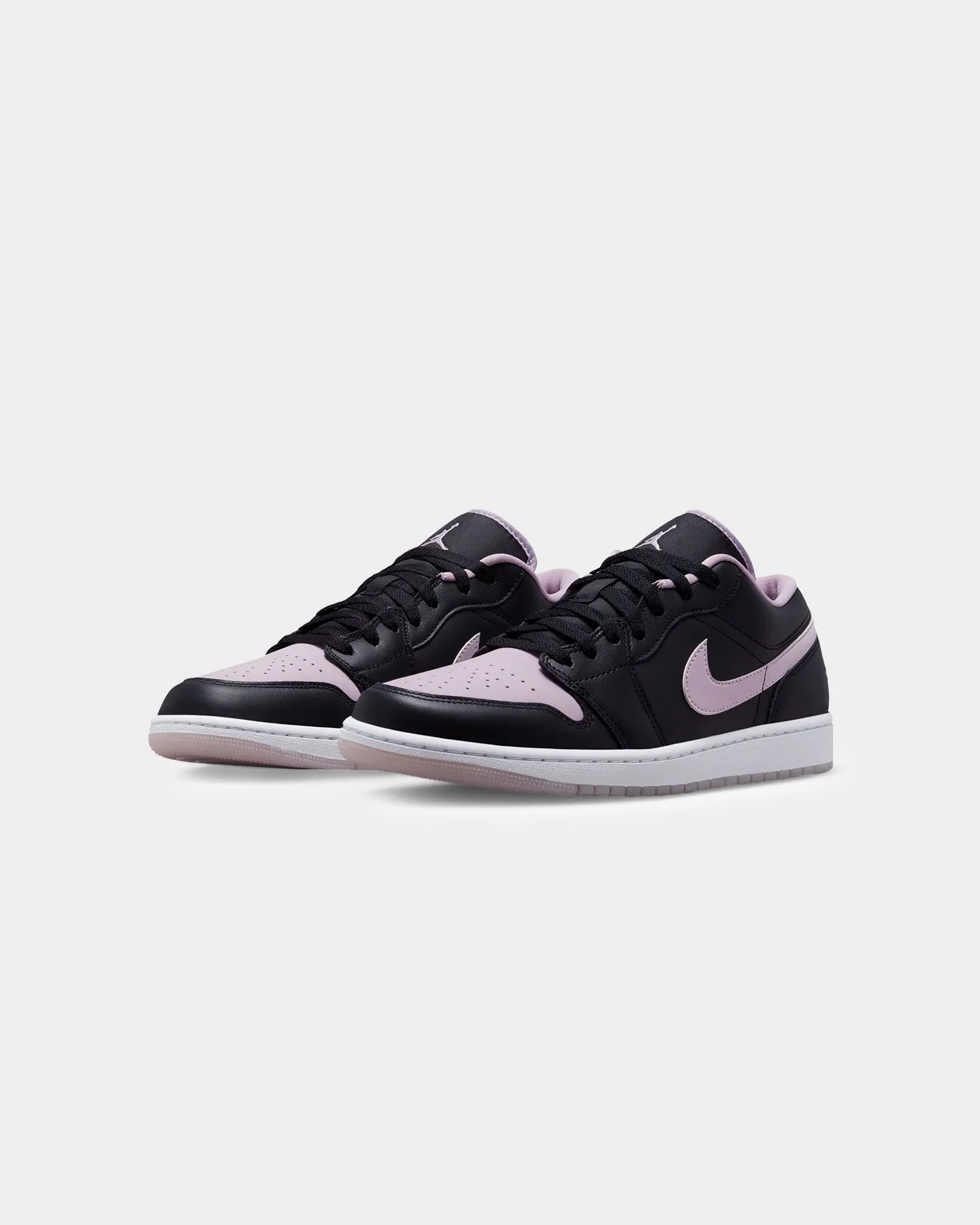 Matte Edge Jordan Air Jordan 1 Low SE "Black Lilac" Black/Iced Lilac