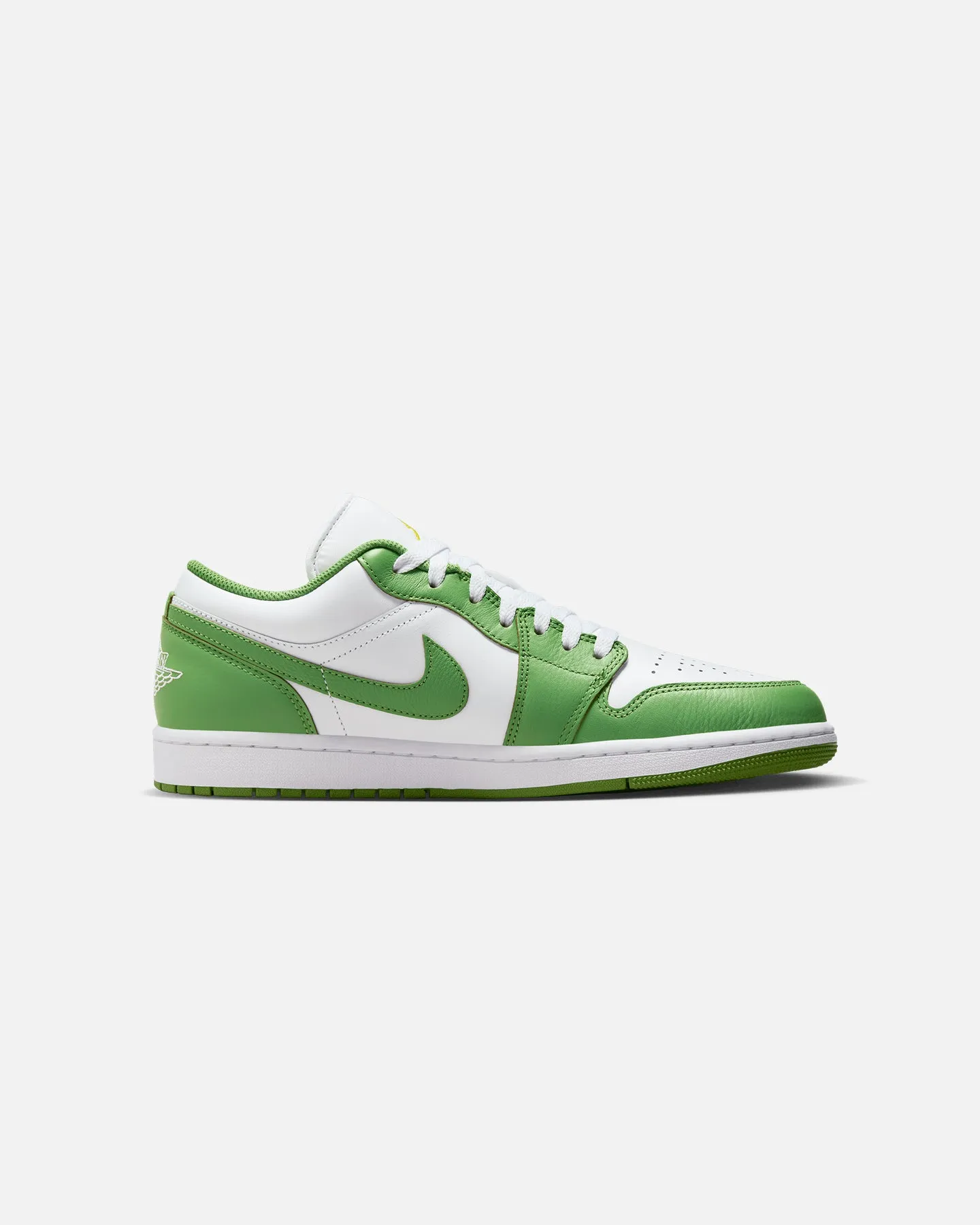 Tech Glow Pair Quick Jordan Air Jordan 1 Low SE "Chlorophyll" White/Chlorophyll