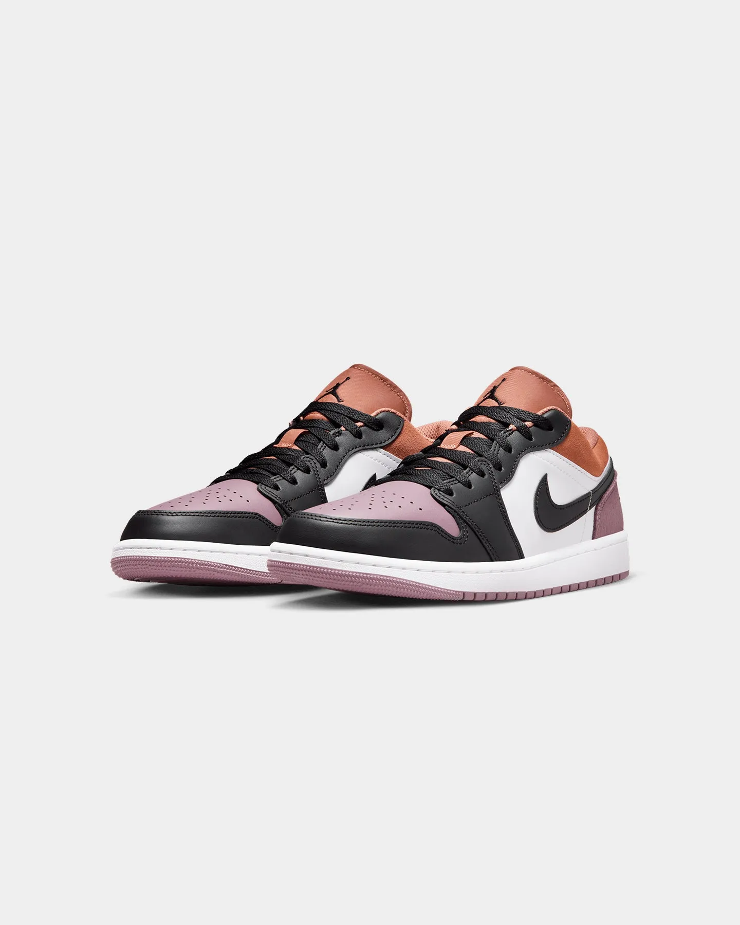 Jordan Air Jordan 1 Low SE "Sky Mauve" White/Black/Sky Spanish Bold Wet Grip