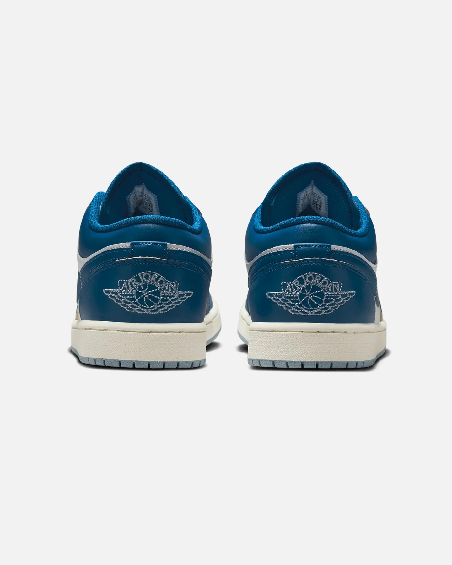 Sole Soft Mountain Strong Jordan Air Jordan 1 Low SE White/Industrial Blue