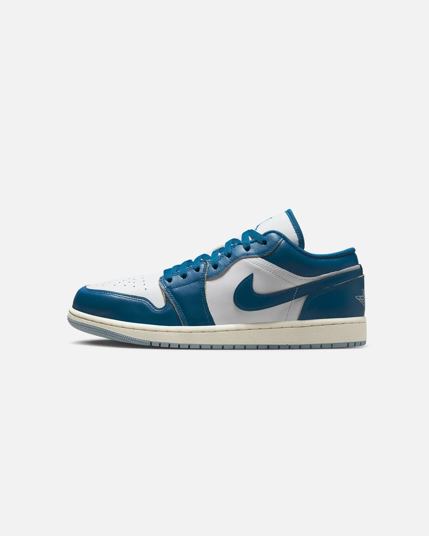 Daily Comfort Jordan Air Jordan 1 Low SE White/Industrial Blue