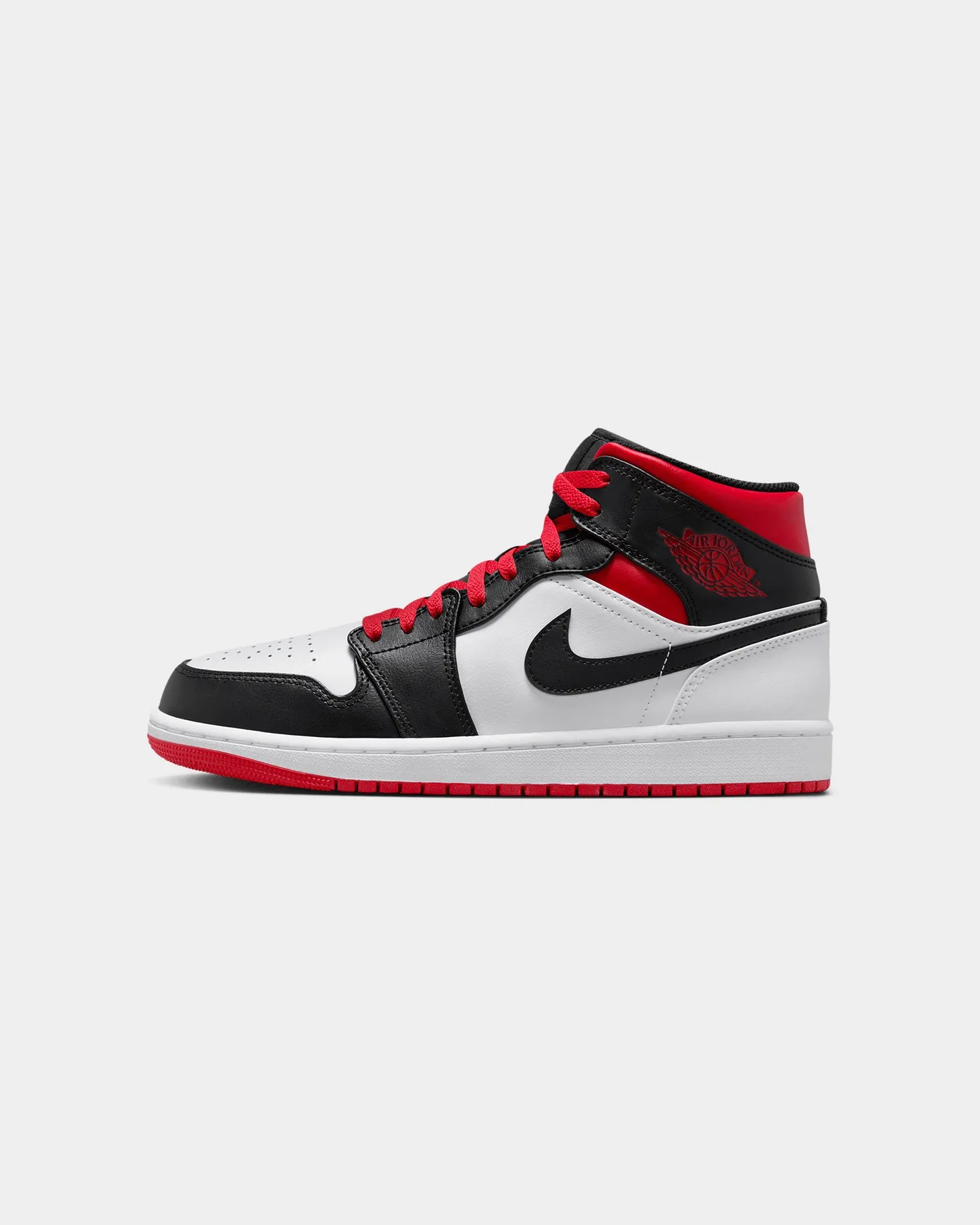 Jordan Air Jordan 1 Mid "Gym Red Black Toe" White/Gym Red Chic Fit