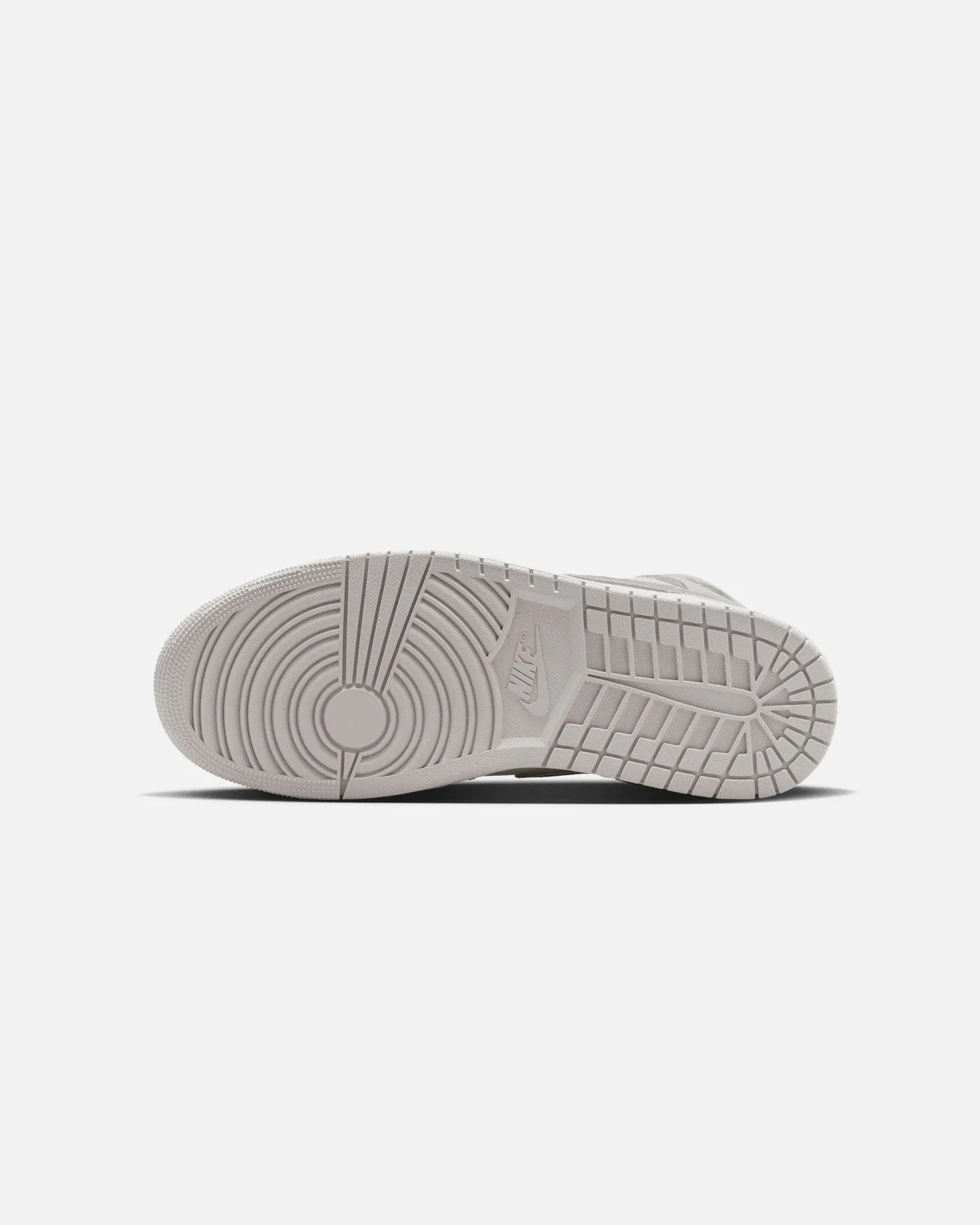Jordan Air Jordan 1 Mid SE "Neutral Grey" Neutral Grey/Smoke Grey Street Ball