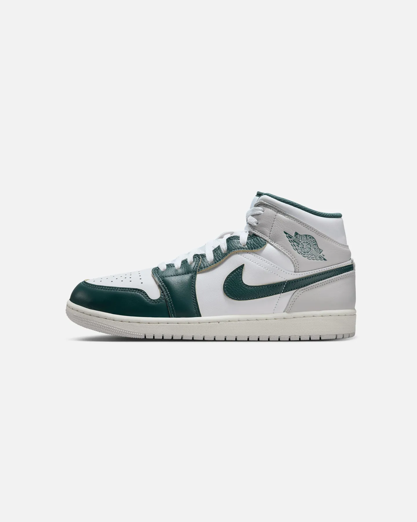 Jordan Air Jordan 1 Mid SE "Oxidised Green" White/Oxidized Green Slip Resistant Air Boost