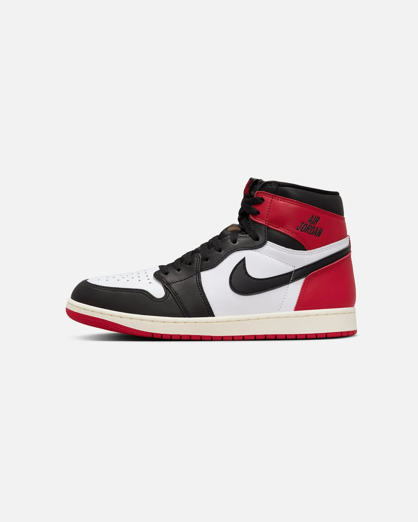 Jordan Air Jordan 1 Retro High OG "Reimagined" White/Black-Varsity Red Pond Walk