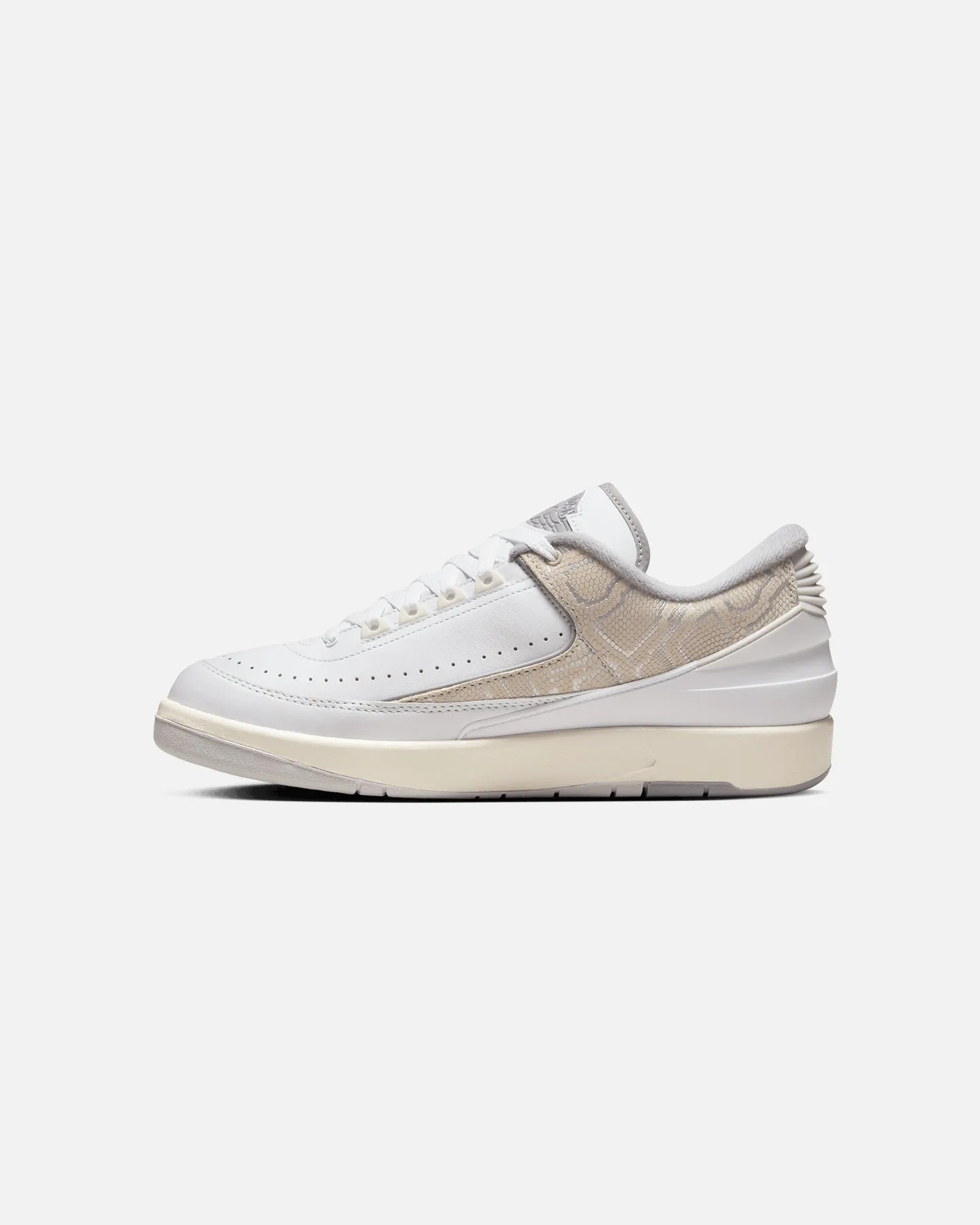 Jordan Air Jordan 2 Retro Low White/Cement Grey Calm Step
