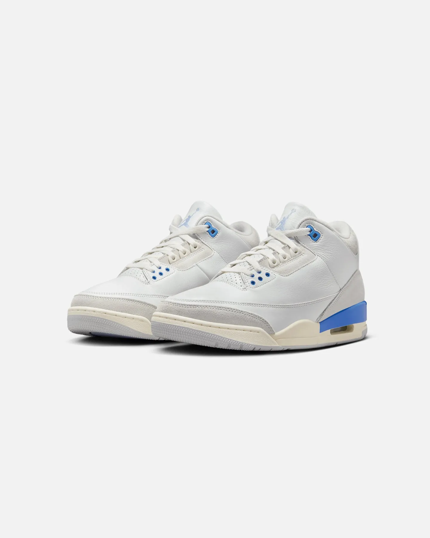 Comfort toe Comfortable Design Jordan Air Jordan 3 Retro "Lucky Shorts" Summit White/Hydrogen Blue