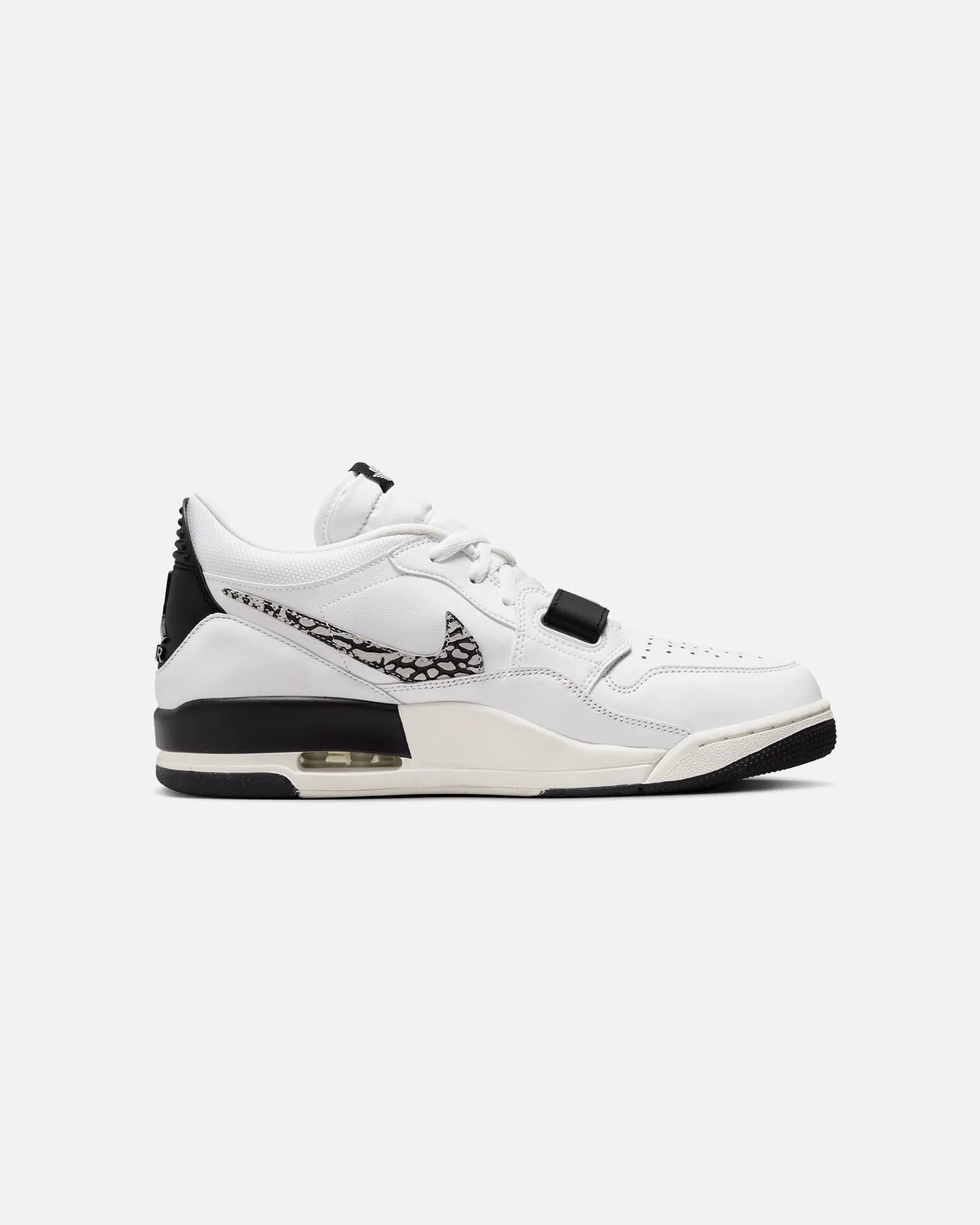Month Strong Office Smart Jordan Air Jordan Legacy 312 Low White/White
