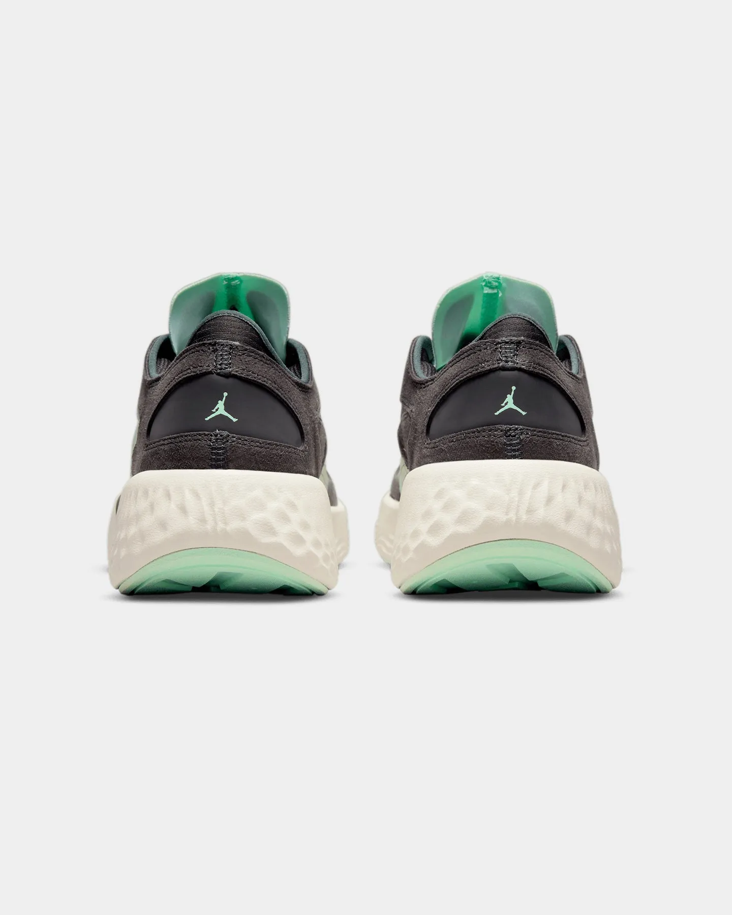Padded Tongue Jordan Delta 3 Low Anthracite/Mint