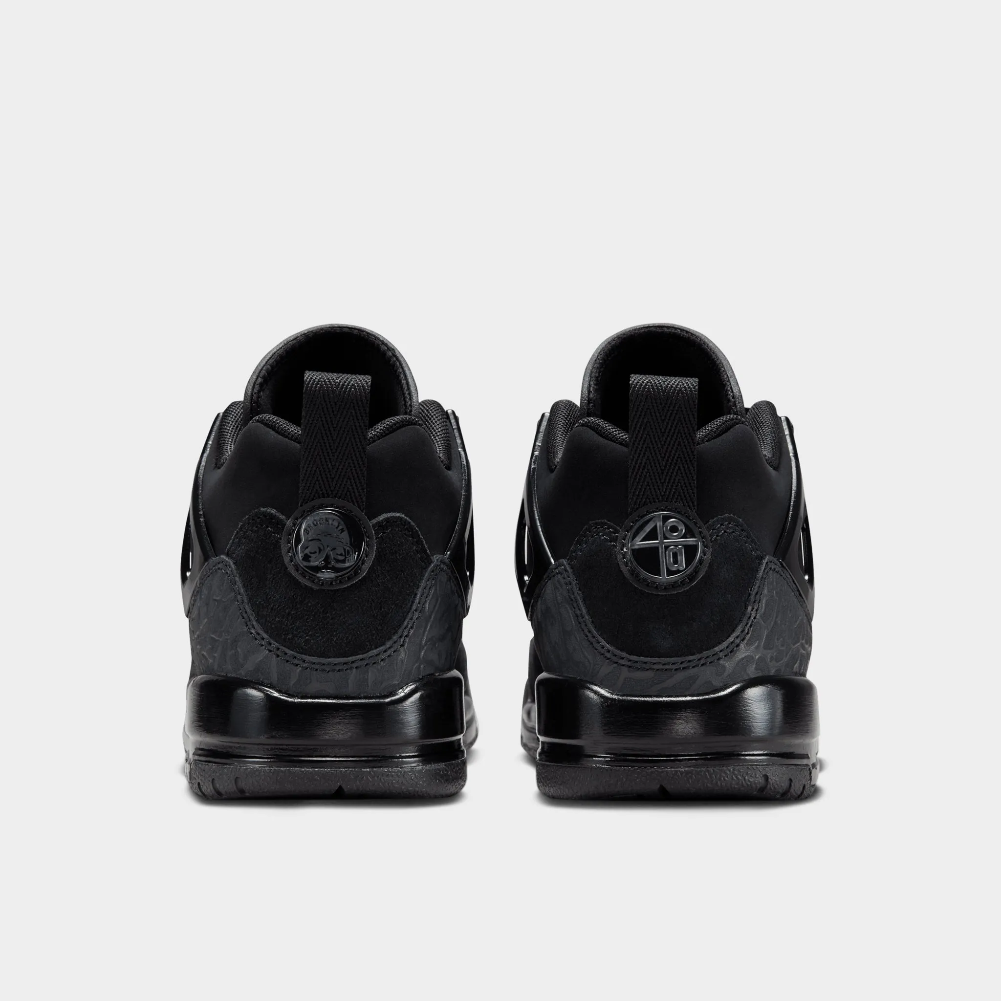 On Move Jordan Spizike Low GS Black / Black