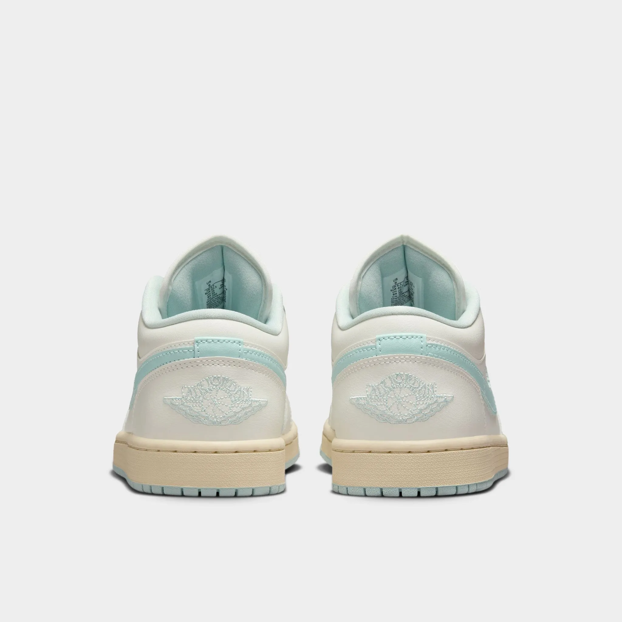 Arch Fit Trend Glow Jordan Women's 1 Low Sail / Igloo
