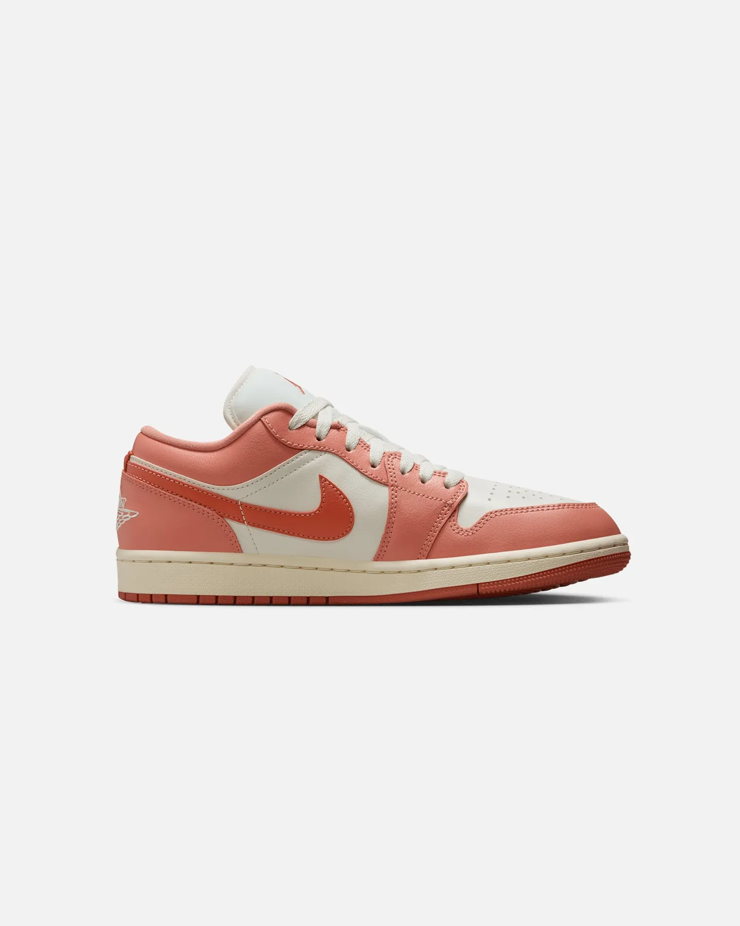 Fitted Design Secure fit Jordan Women's Air Jordan 1 Low Sail/Madder Root