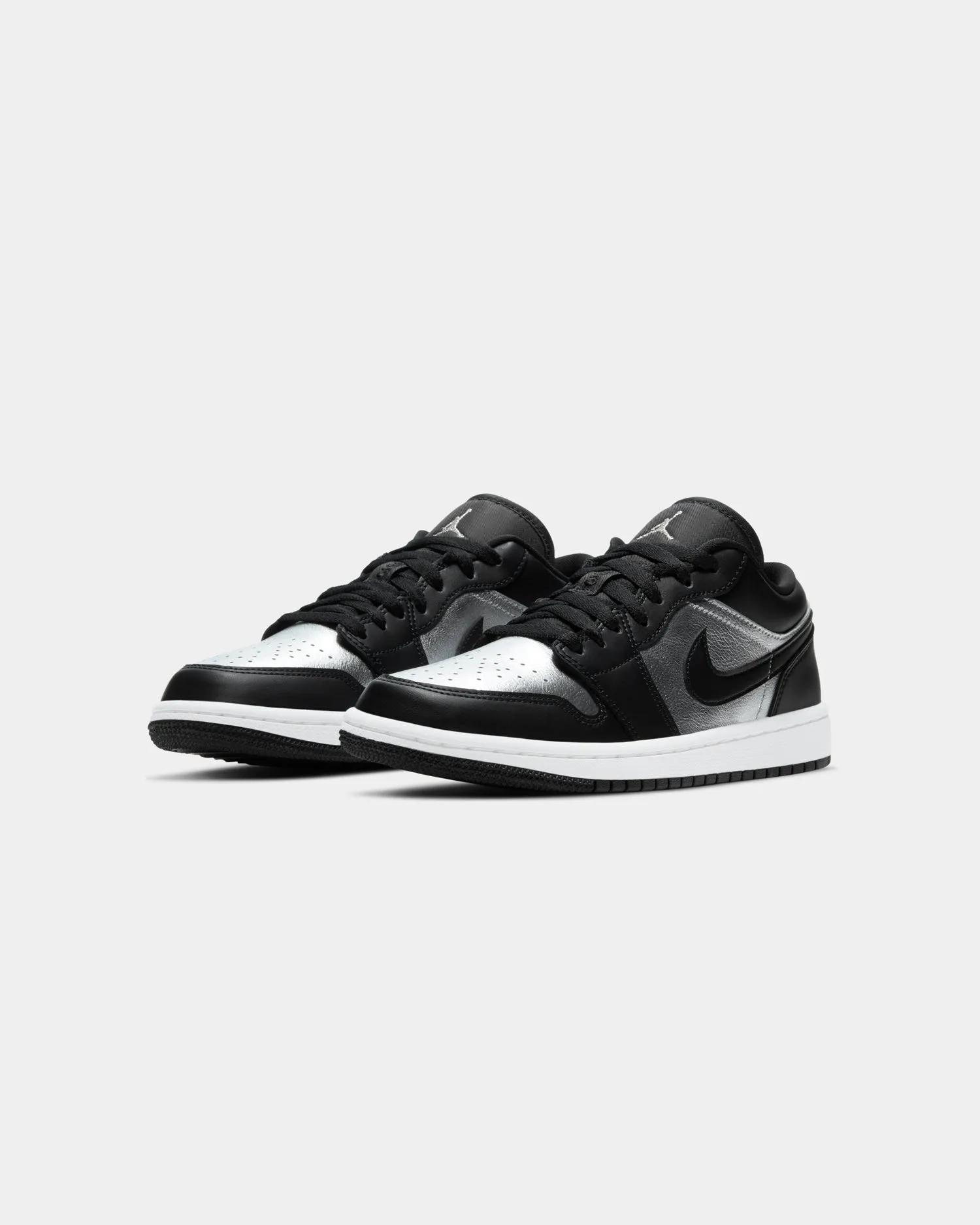 Statement Piece Jordan Women's Air Jordan 1 Low SE "Silver Toe" Black/Metallic Silver/White