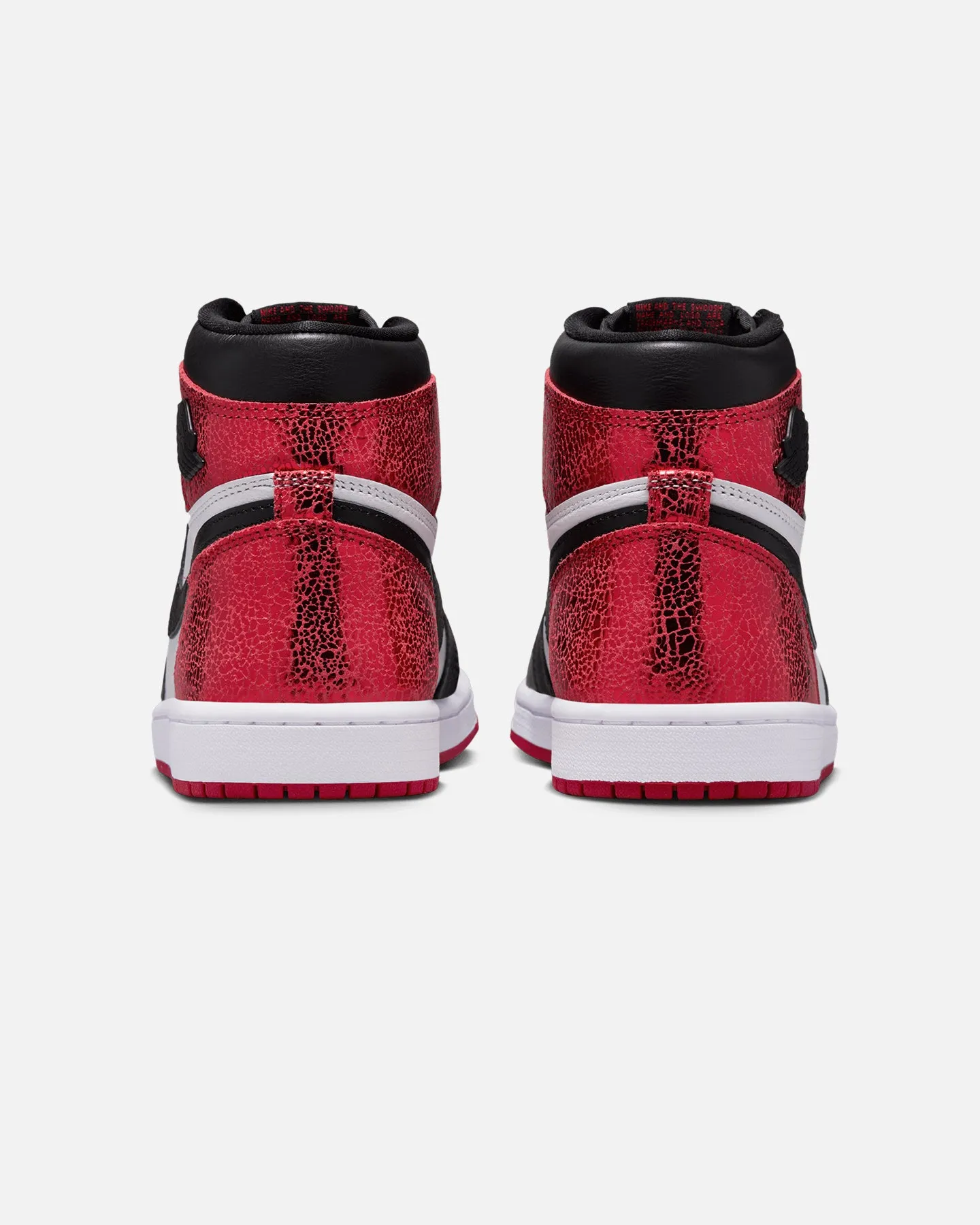 Jordan Women's Air Jordan 1 Retro High OG "Varsity Red" Varsity Red/Black-White Pilates practitioners