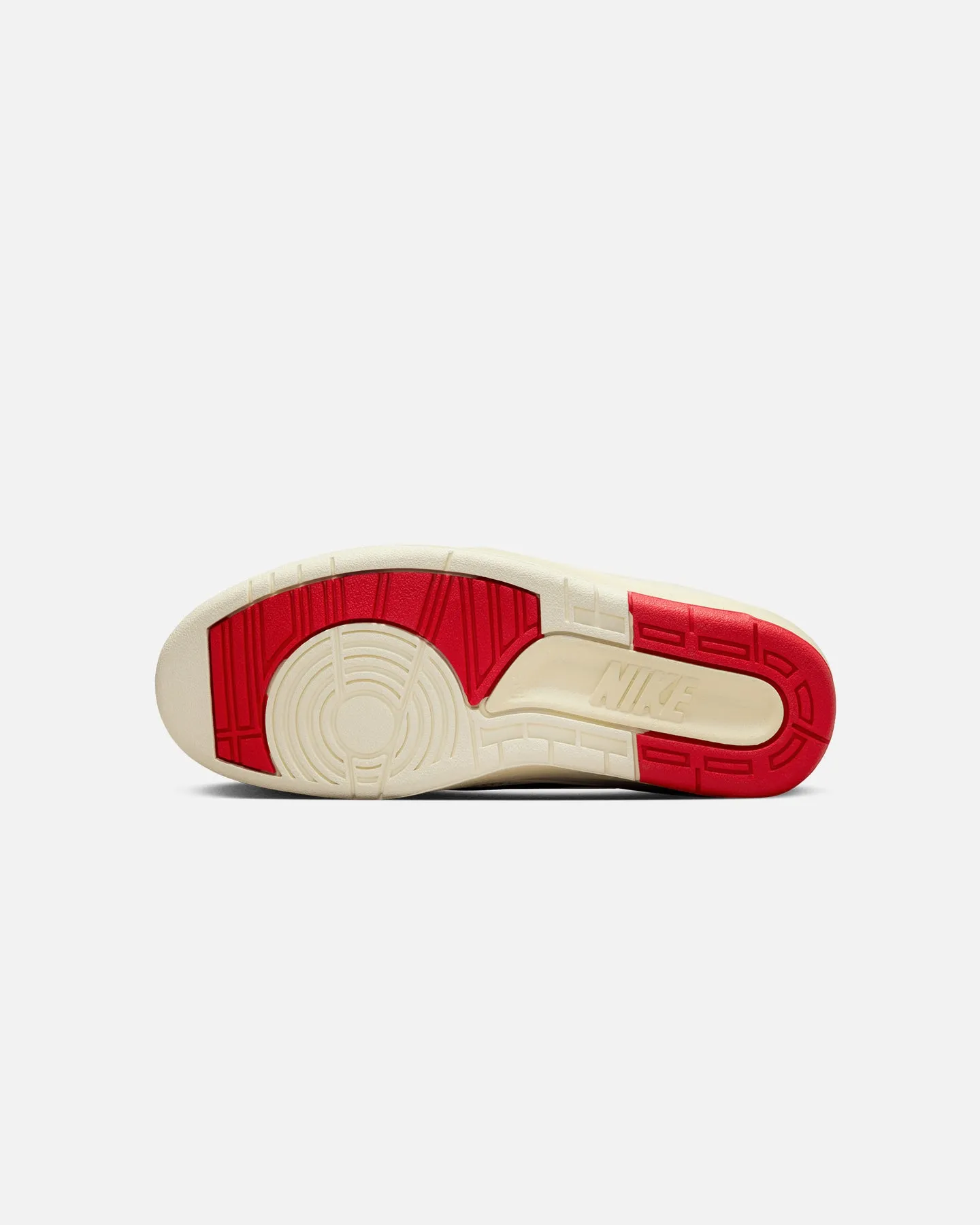 Jordan Women's Air Jordan 2 Retro Low "Chicago" White/University Red Classy flair