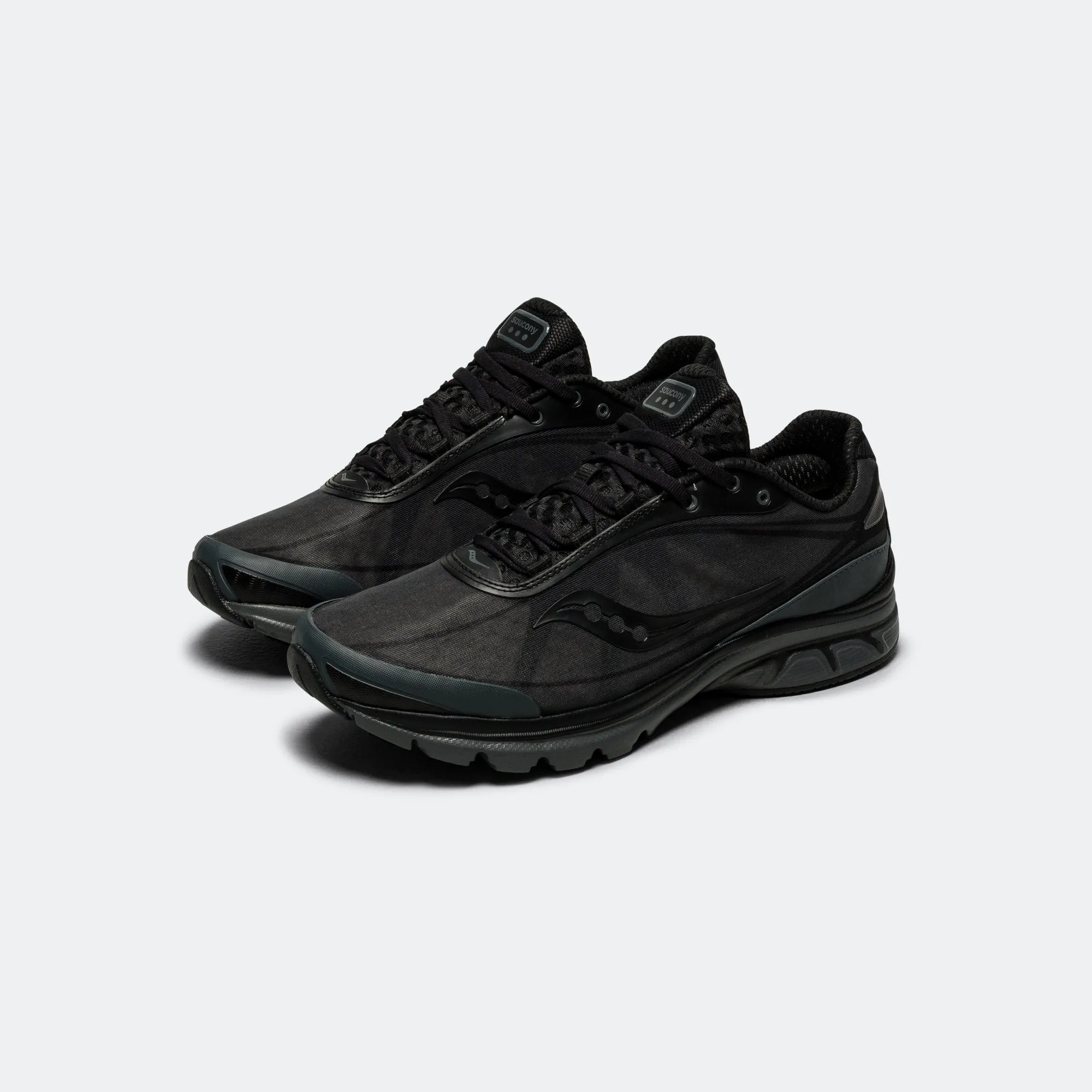Kinvara 1 Silo - Black Low Cushion