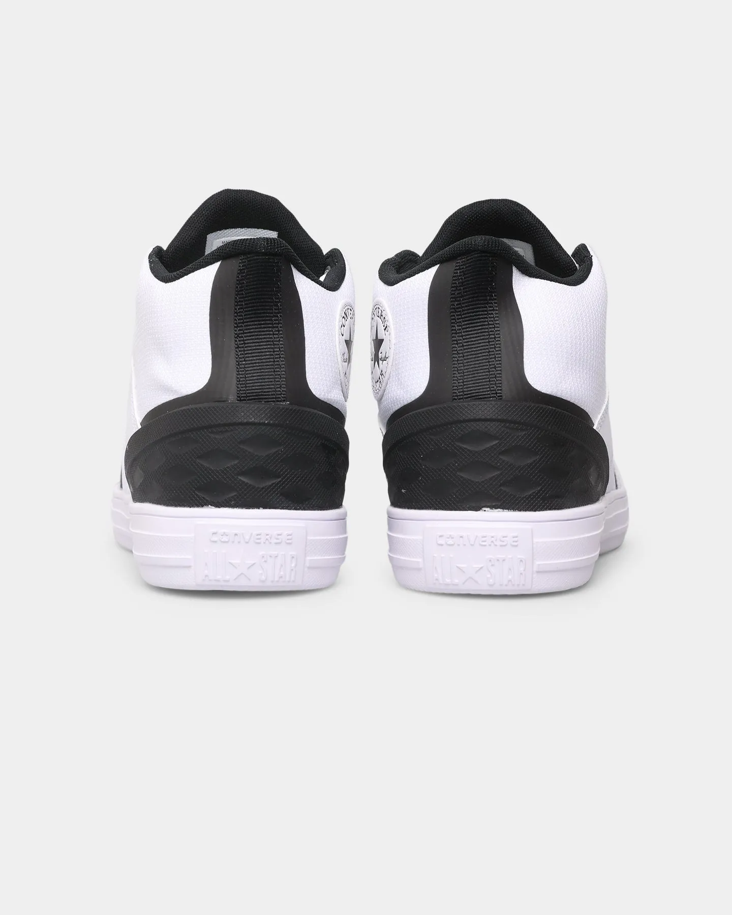 Hiking Mood Stretchable Converse Chuck Taylor All Star Flux Ultra Mid White/Black/White