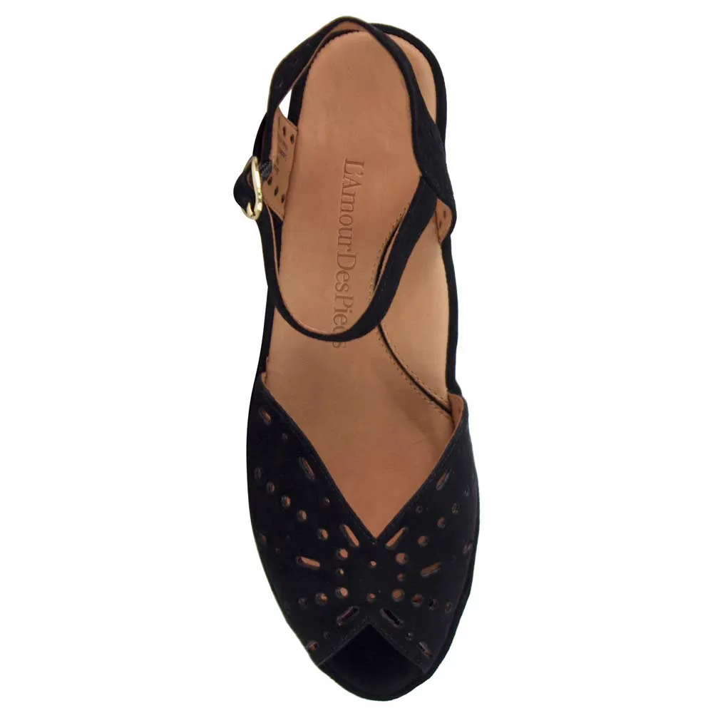 L'Amour Des Pieds Women's Brenn Black Suede British Cut Low Cut