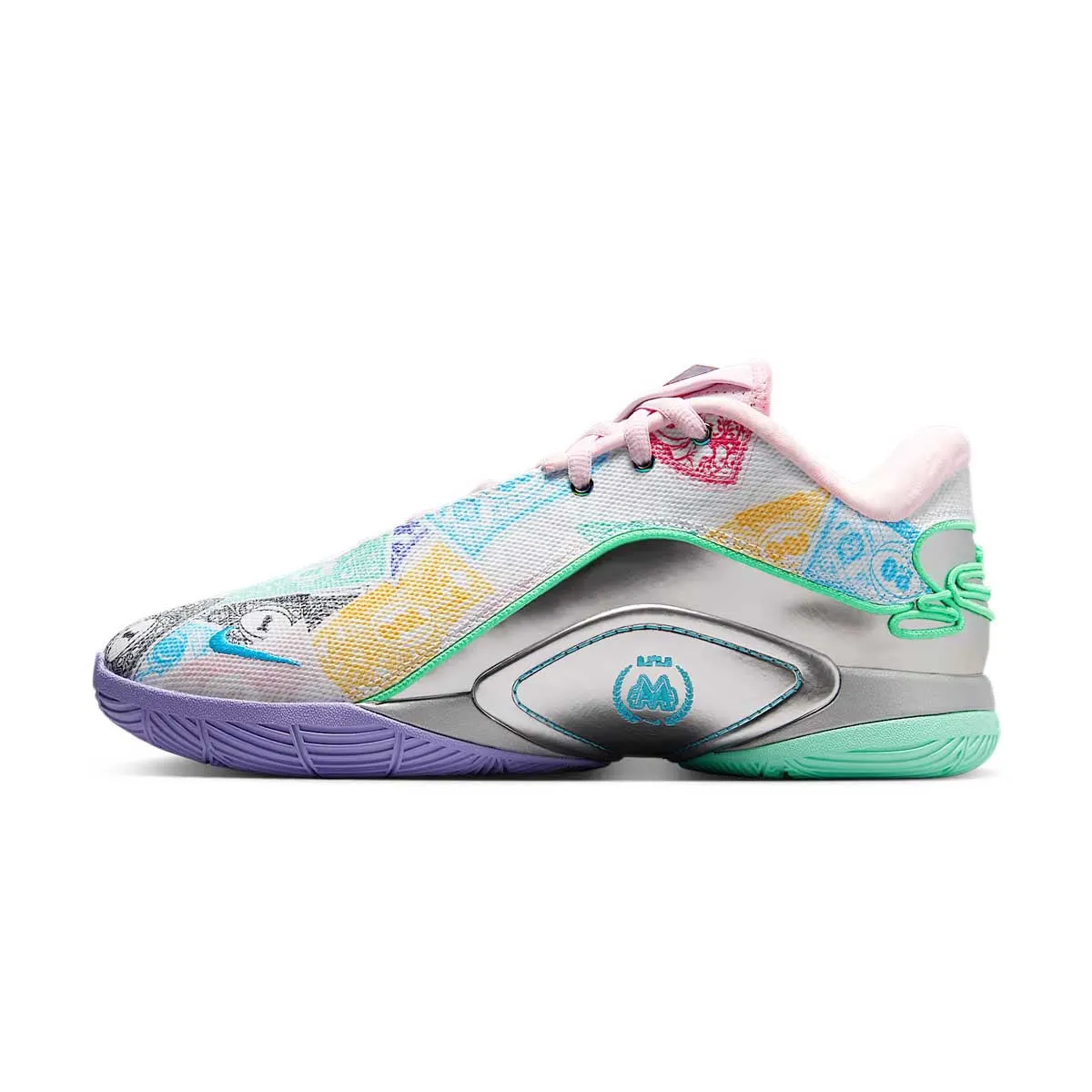 Soft City Run LeBron XXII 'Currency' EP 'White Green Glow'