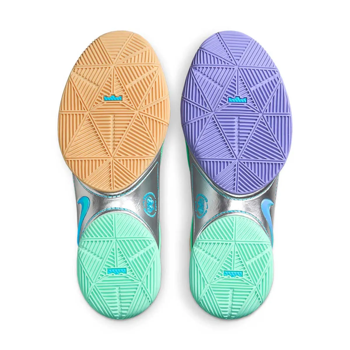 Multi Purpose Club Night LeBron XXII 'Currency' EP 'White Green Glow'