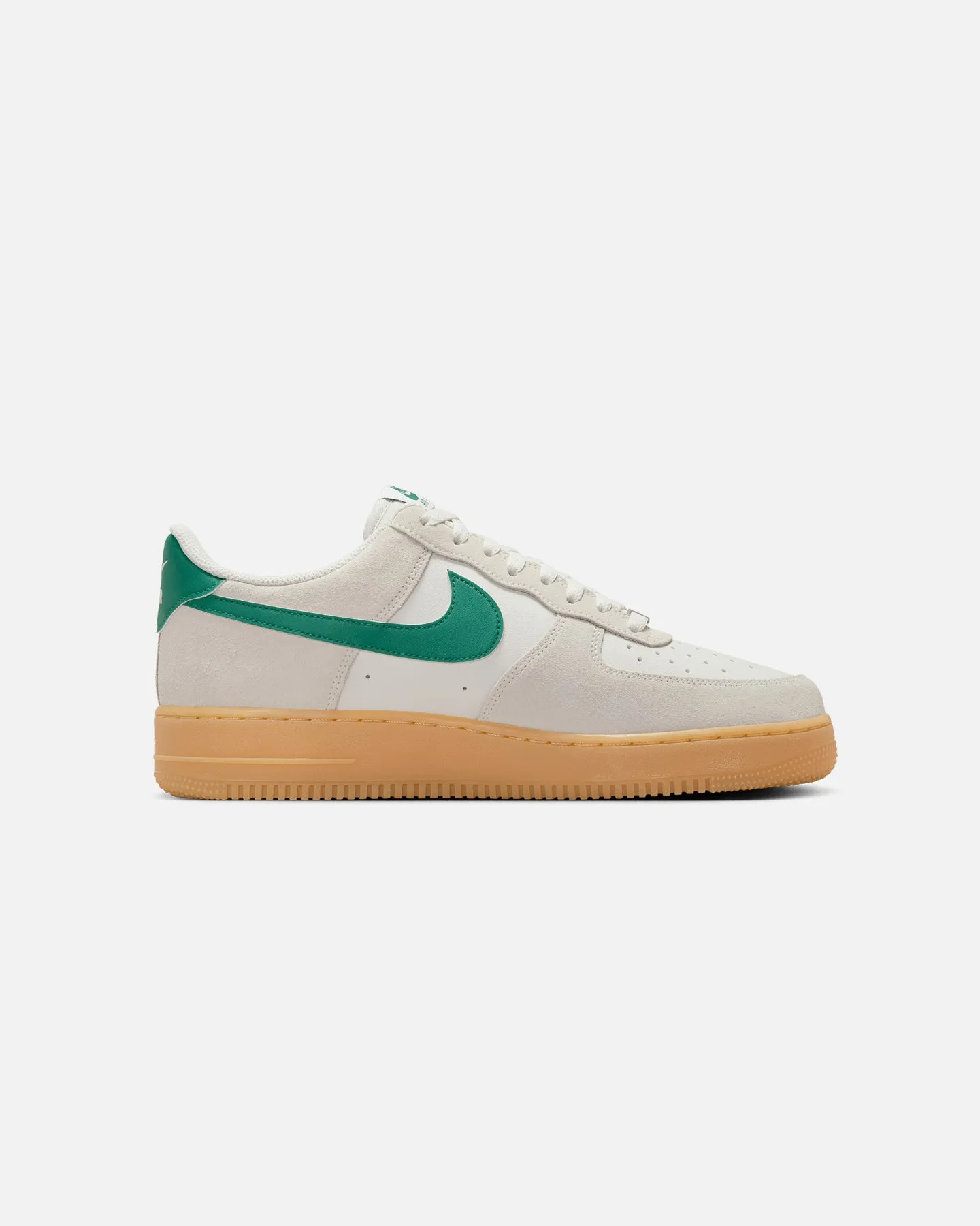 Cyber Mode senior care Nike Air Force 1 '07 LV8 Phantom/Malachite Gum Yellow