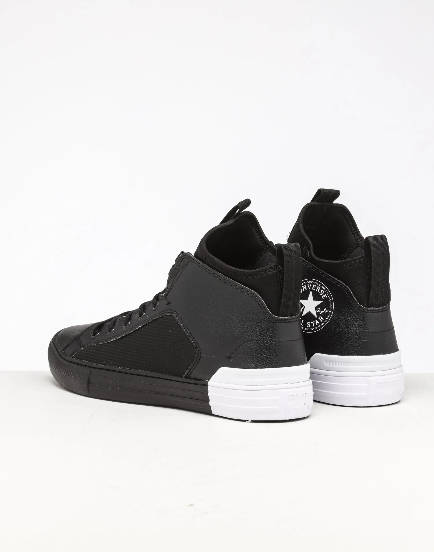 Converse Chuck Taylor All Star Ultra Black/White Swift Path