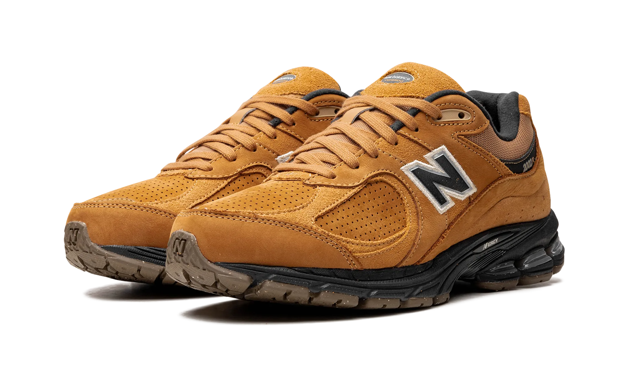 2002R "Tobacco" running in different seasons Traction Design