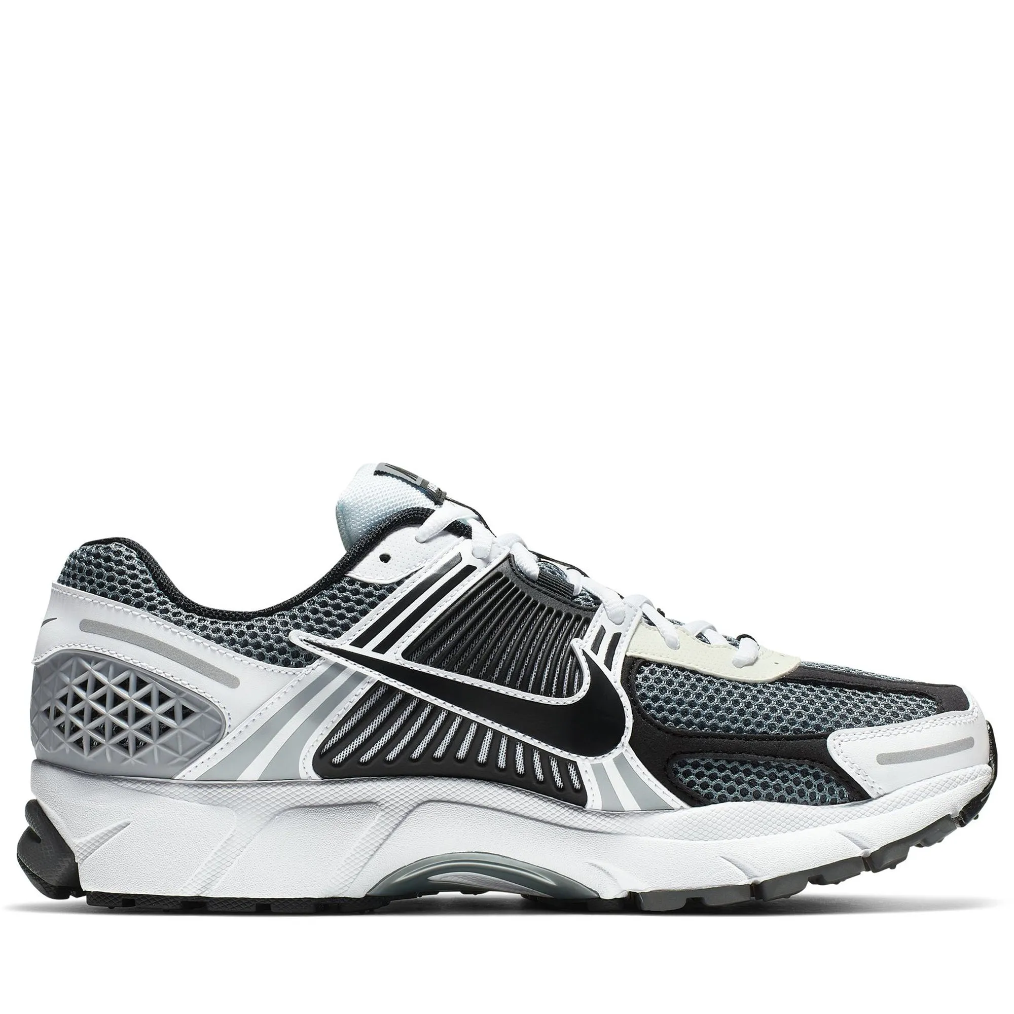 Nike Zoom Vomero 5 SE SP - Dark Grey/Black Durable Outsole Design