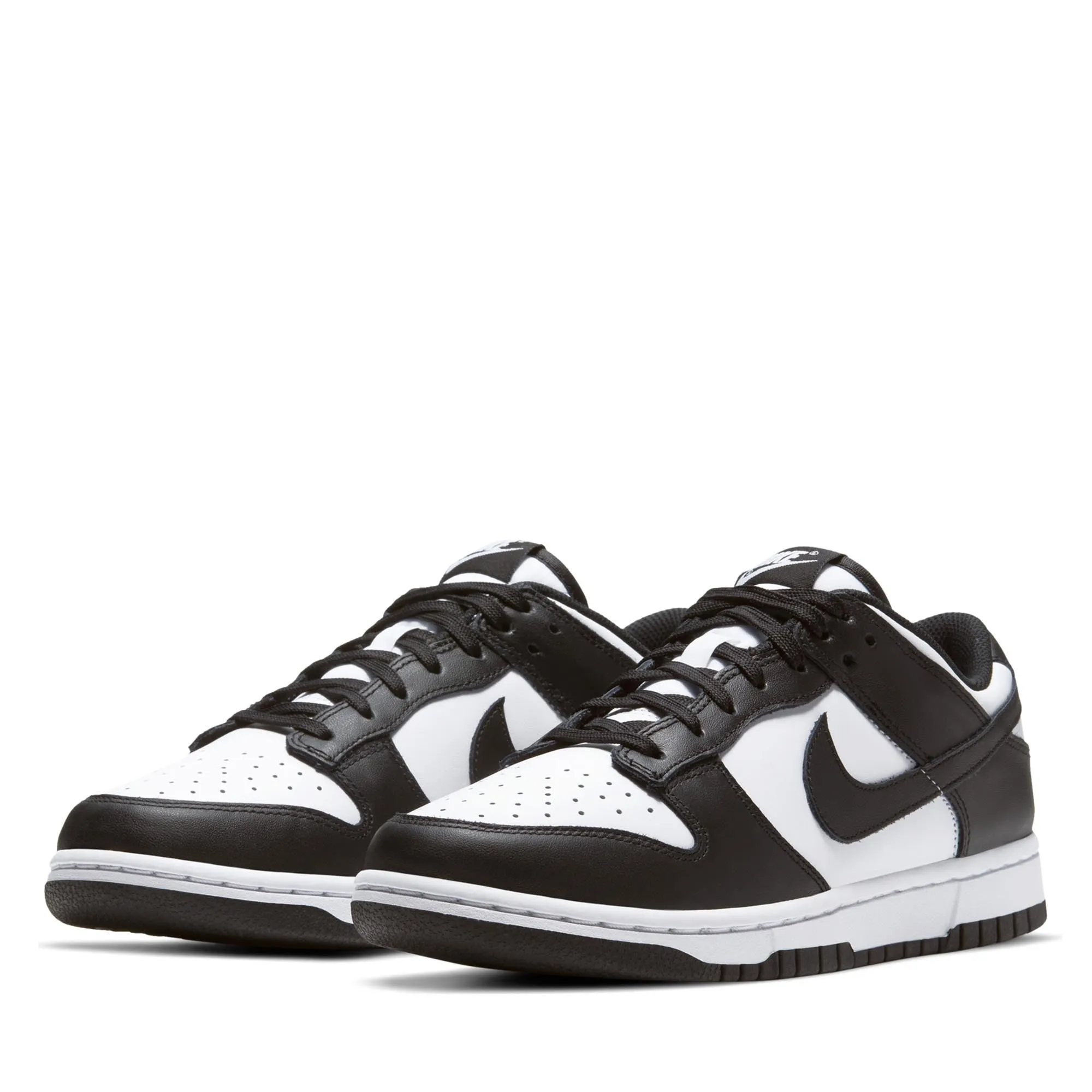 Functional Design Fashion-Forward Look Women's Nike Dunk Low 'Panda' - White/Black