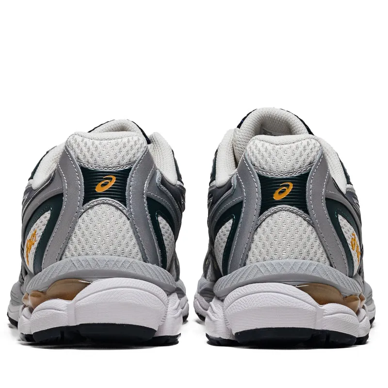 Climate Control Technology Slip Resistant Tread Asics Gel-NYC 2055 - Cream/Midnight