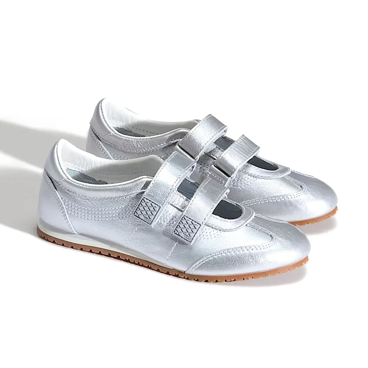 Wmns Premium Mary Jane Super LowPro 'Silver' anniversary half - size