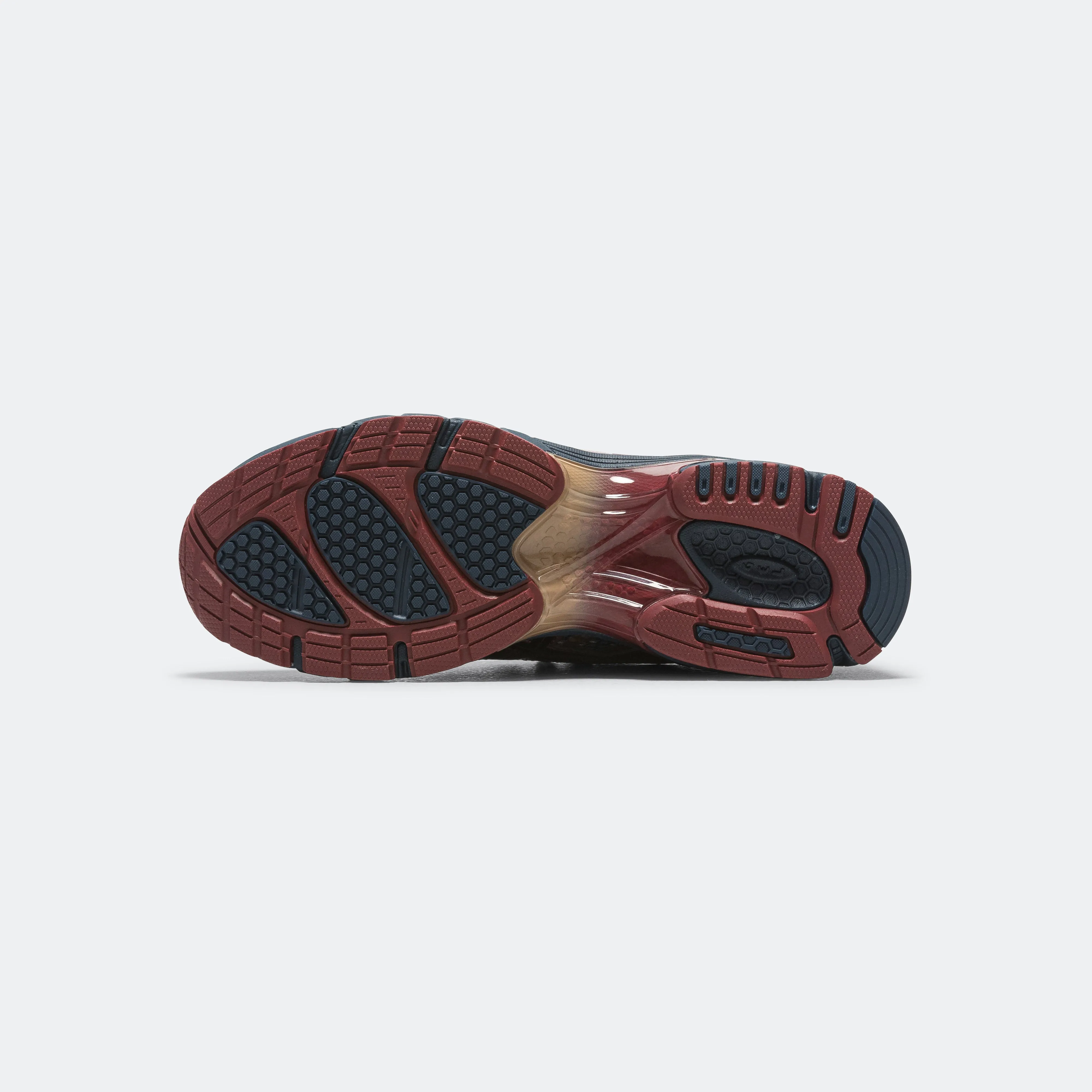 Tailored arch Breathable mesh UB9-S GEL-DS Trainer 14 - Midnight/Purple Oxide