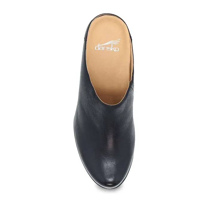 Foot Shape TPU sole Womens Dansko Carrie in Black