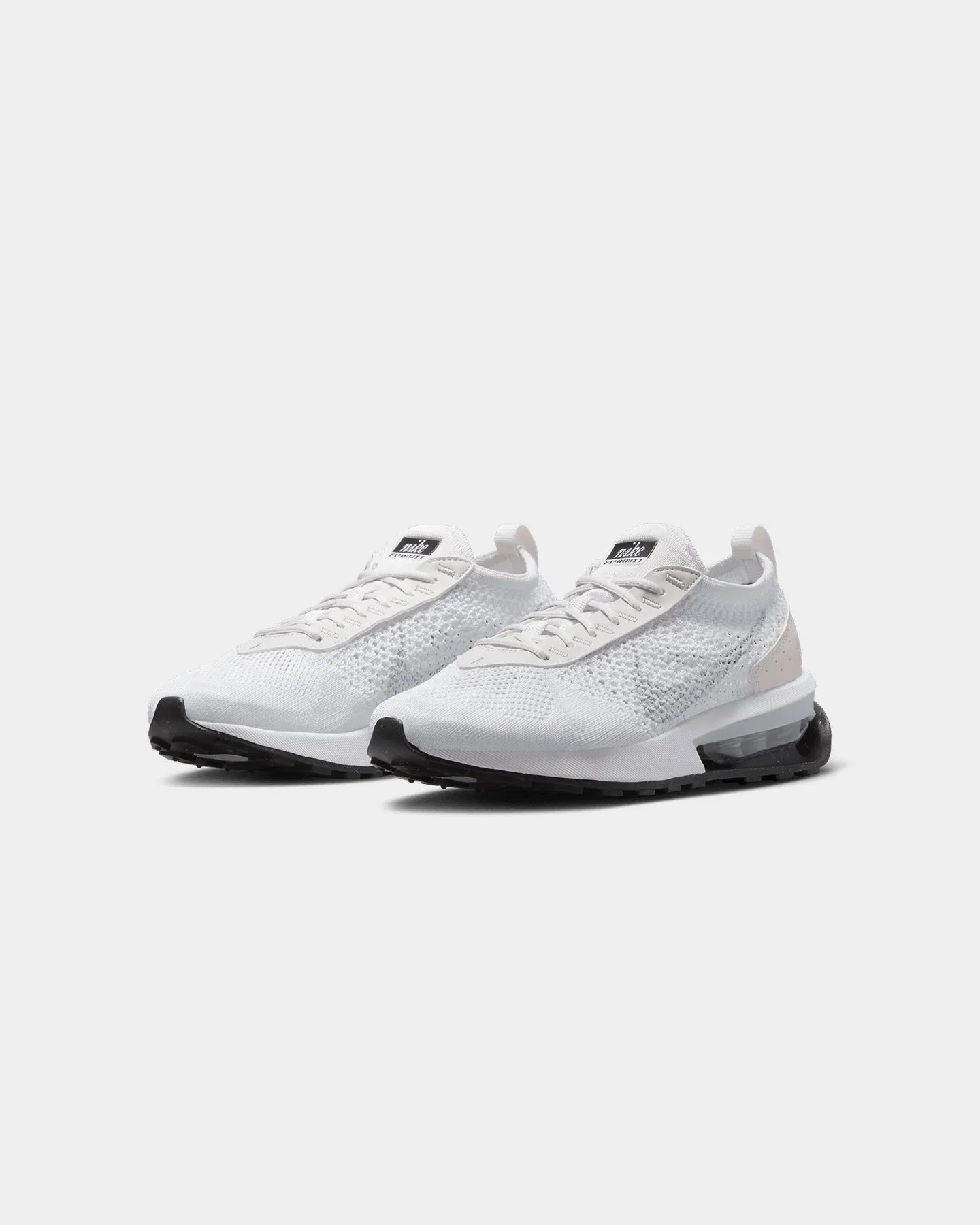 Tailored ease Nike Women's Air Max Flyknit Racer White/Platinum