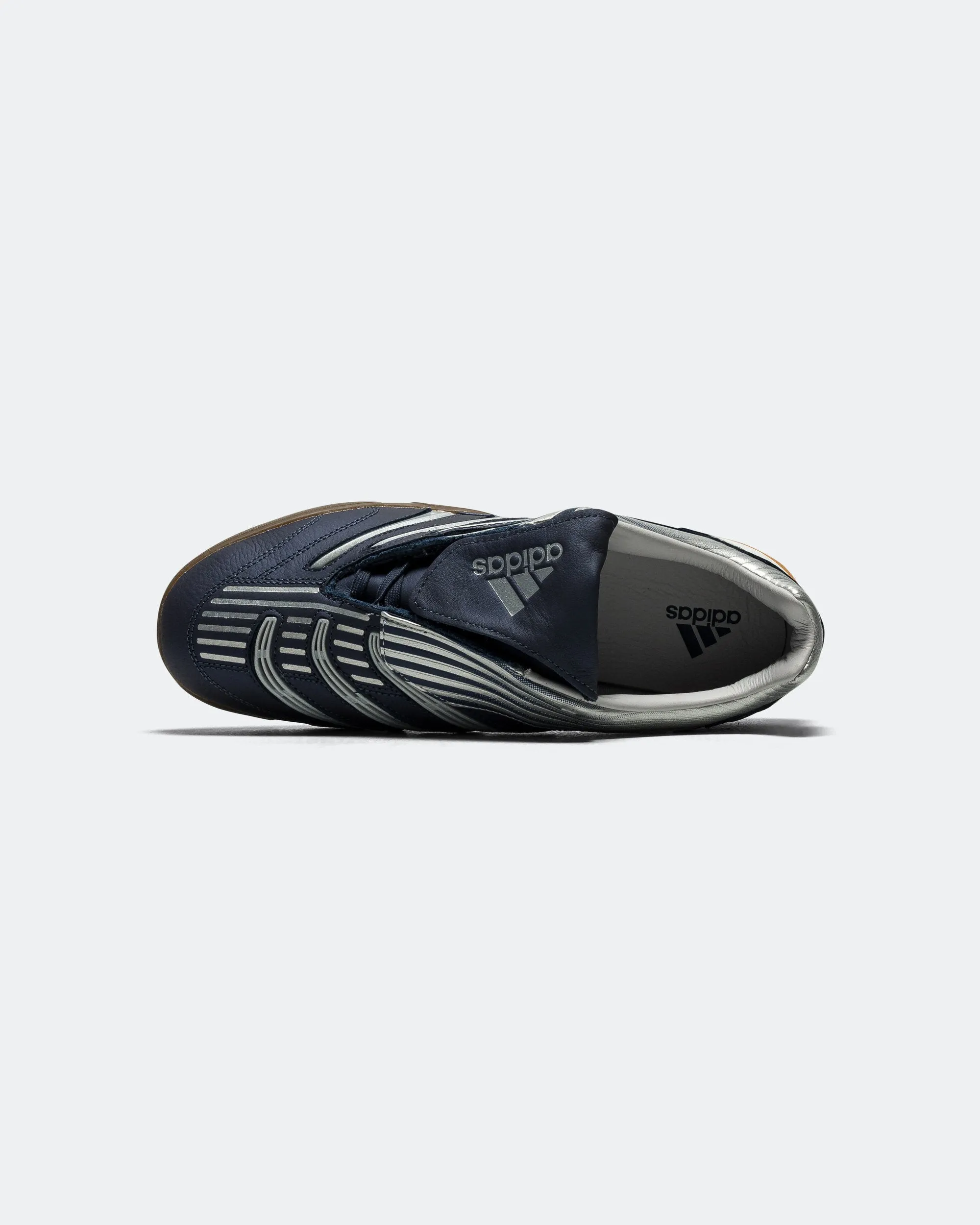 Predator Sala - Navy/Silver Metallic-Gum Core training