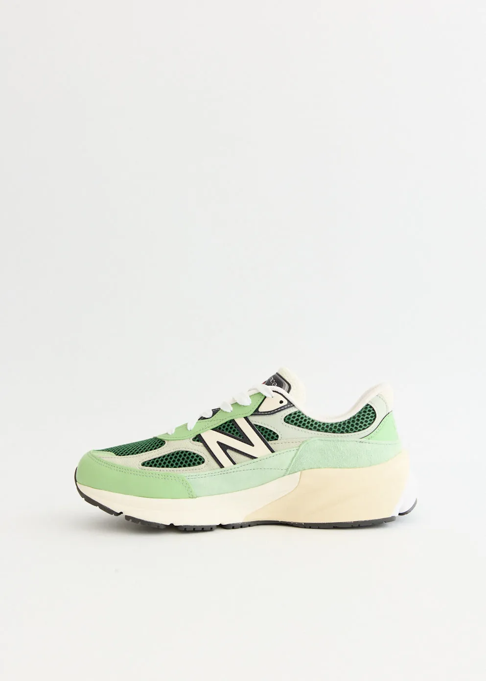 Ultra-soft piece walkers' MADE in USA 990v6 'Green' Sneakers