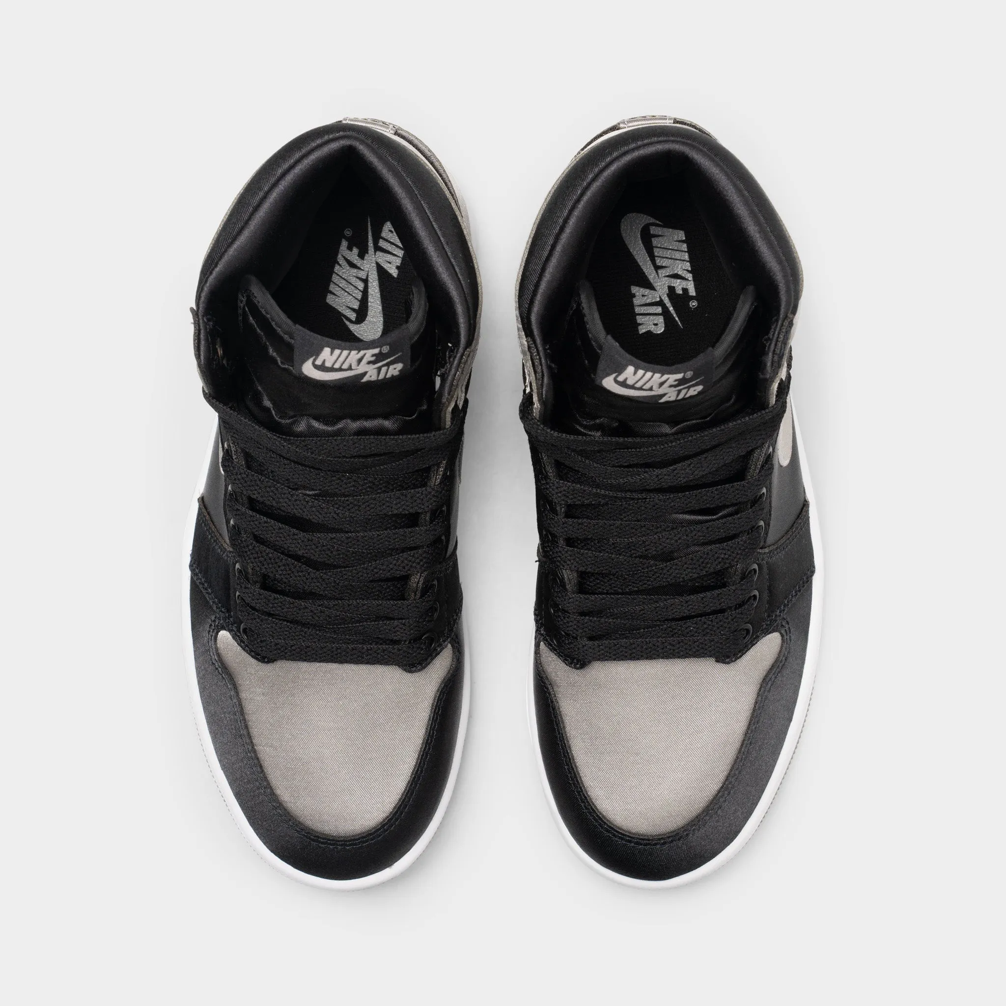 Velvet Soft Stone Grip Jordan Women's 1 Retro High OG Black / Medium Grey - White