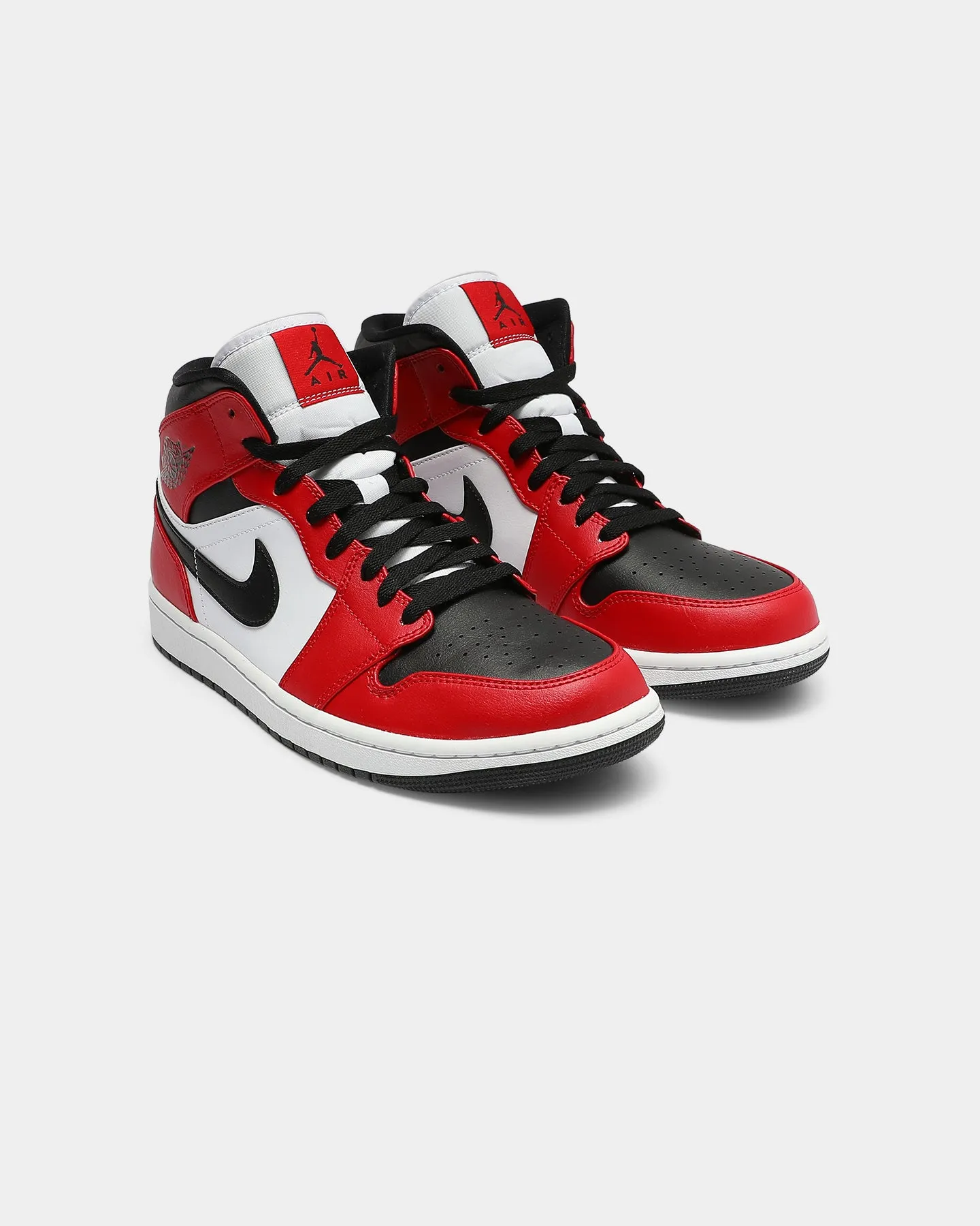 Jordan Men's Air Jordan 1 Mid ' Chicago Black Toe' Black/Black/Red Corner Style