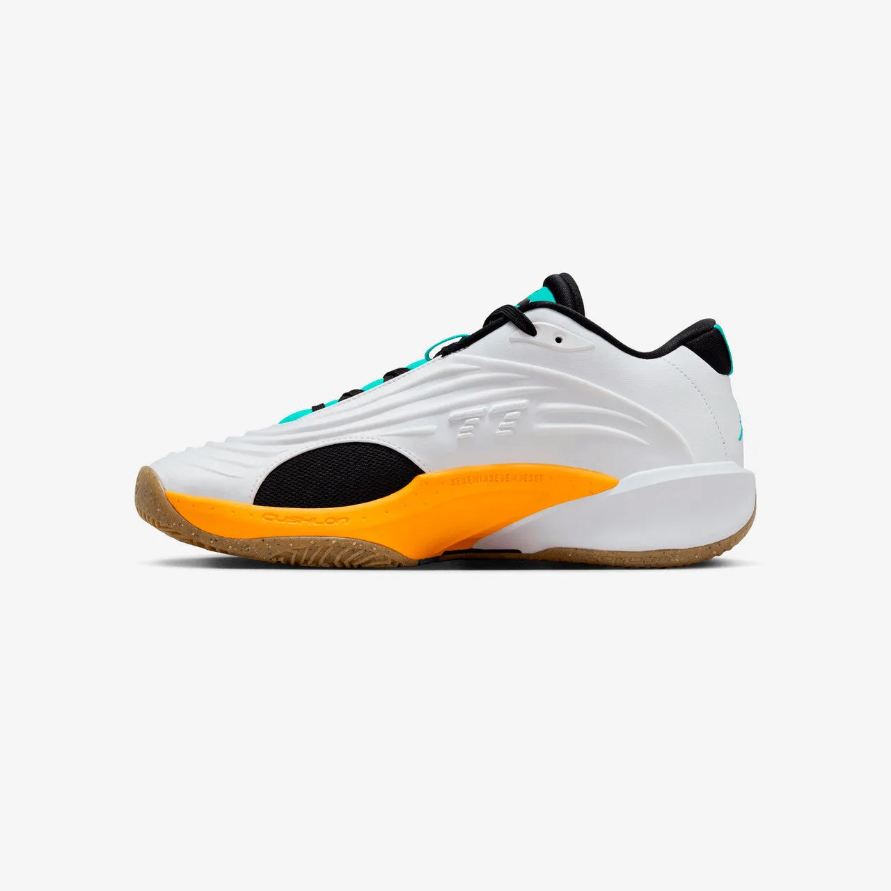 Quick lacing Travel Essentials Jordan Luka 3