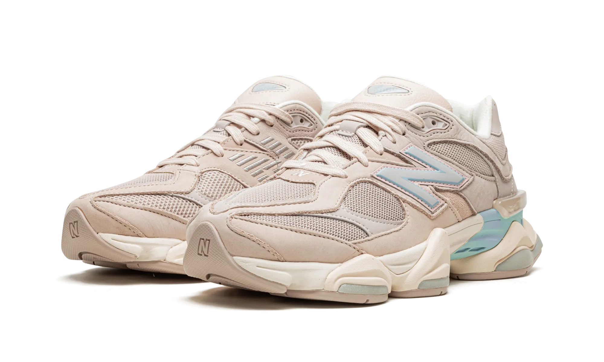 9060 "Ivory" carbon - plate running shoes