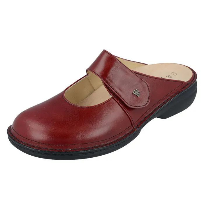 Womens Finn Comfort Stanford in Carmine Sierra Everyday Style