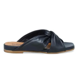 Glossy Finish Miz Mooz Women's Paparazzi Black Leather